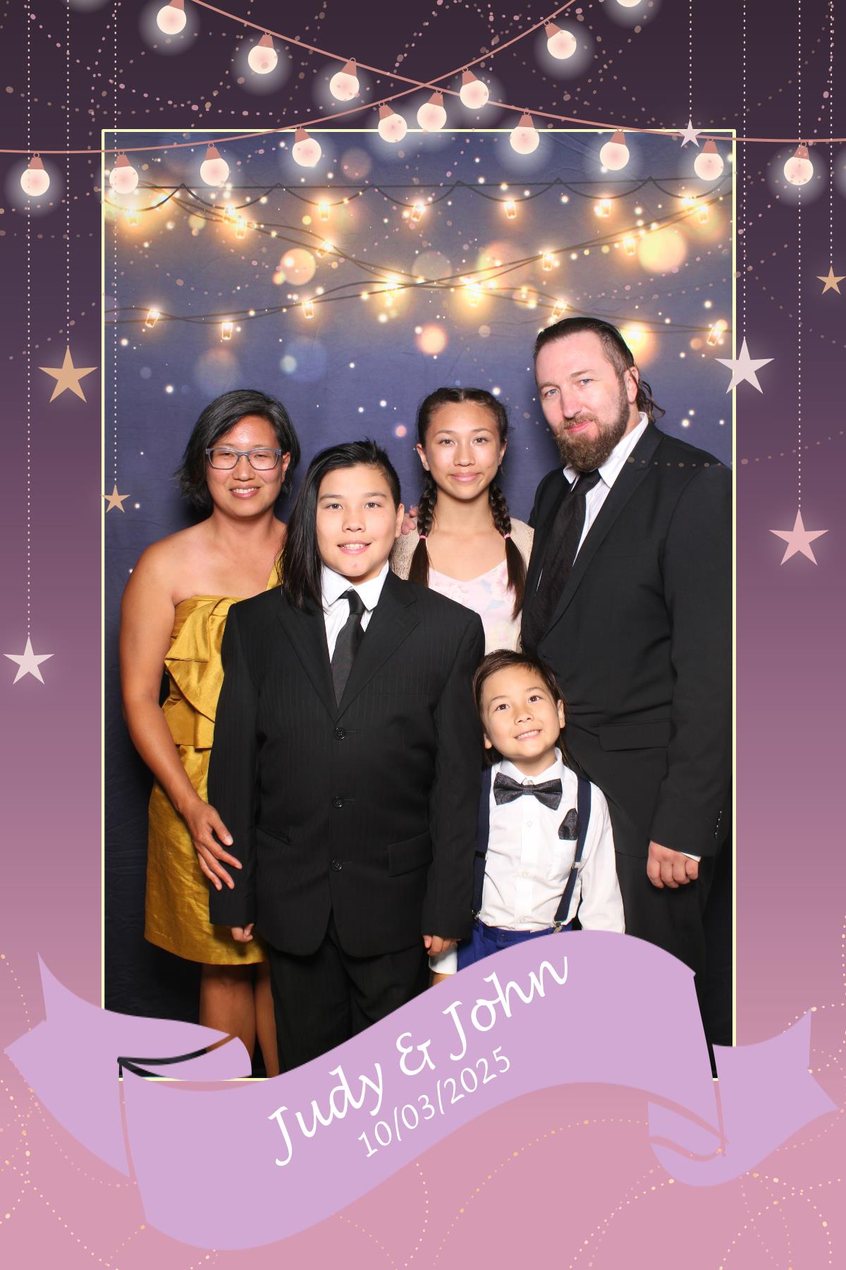 Judy & John | View more photos from the event at gallery.myselfiemirror.ca/u/romanmyselfiemirrorca/Judy-John