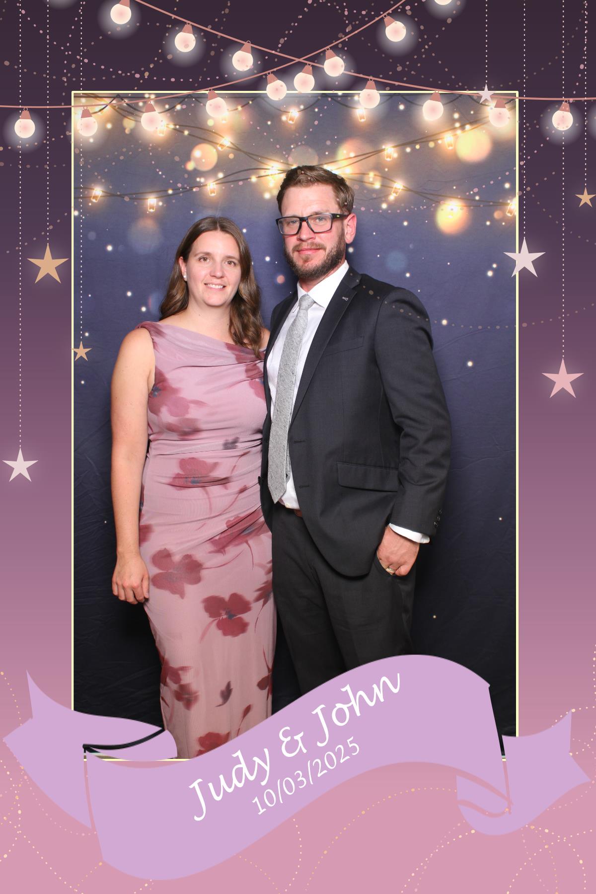 Judy & John | View more photos from the event at gallery.myselfiemirror.ca/u/romanmyselfiemirrorca/Judy-John