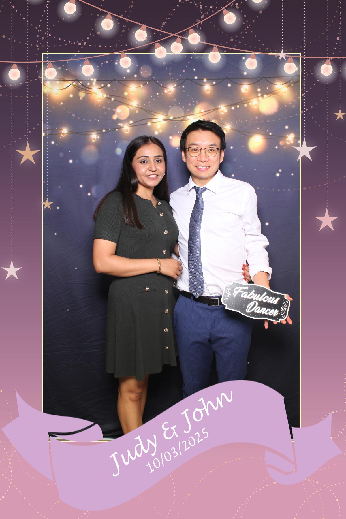 Judy & John | View more photos from the event at gallery.myselfiemirror.ca/u/romanmyselfiemirrorca/Judy-John