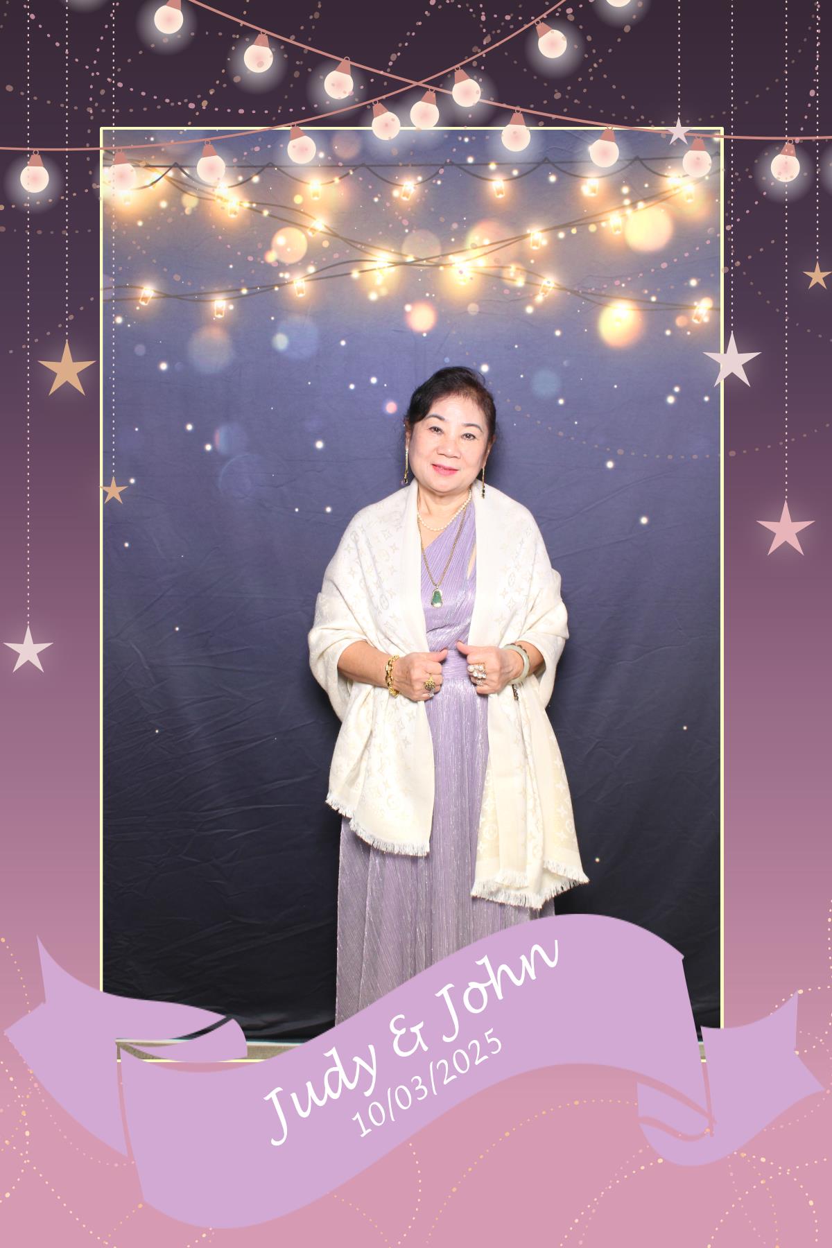 Judy & John | View more photos from the event at gallery.myselfiemirror.ca/u/romanmyselfiemirrorca/Judy-John