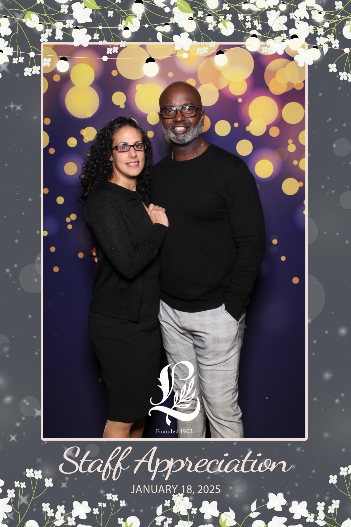 Lambton's Holiday Staff Party | View more photos from the event at gallery.myselfiemirror.ca/u/romanmyselfiemirrorca/Lambtons-Holiday-Staff-Party