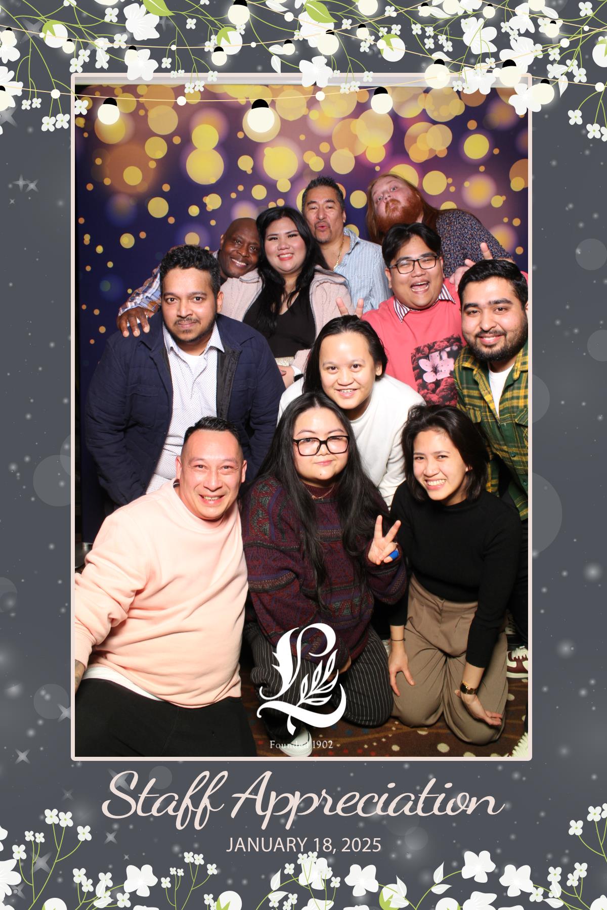Lambton's Holiday Staff Party | View more photos from the event at gallery.myselfiemirror.ca/u/romanmyselfiemirrorca/Lambtons-Holiday-Staff-Party