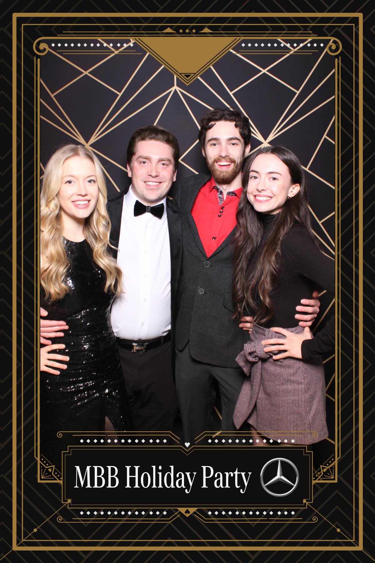 MB Burlington Christmas Party | View more photos from the event at gallery.myselfiemirror.ca/u/romanmyselfiemirrorca/MB-Burlington-Christmas-Party-0