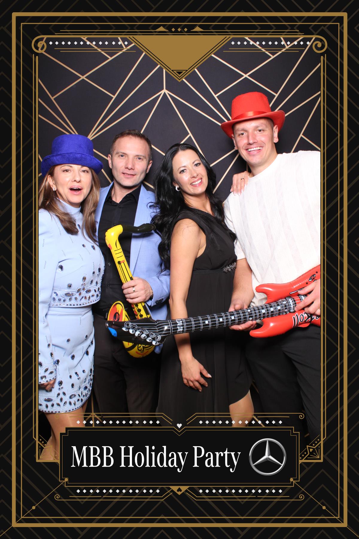 MB Burlington Christmas Party | View more photos from the event at gallery.myselfiemirror.ca/u/romanmyselfiemirrorca/MB-Burlington-Christmas-Party-0