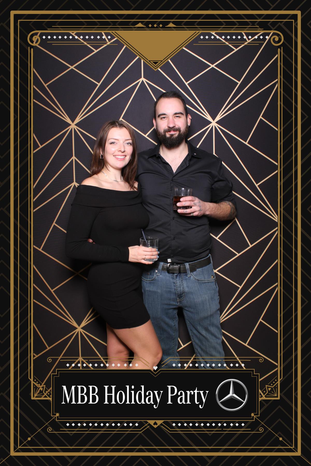 MB Burlington Christmas Party | View more photos from the event at gallery.myselfiemirror.ca/u/romanmyselfiemirrorca/MB-Burlington-Christmas-Party-0