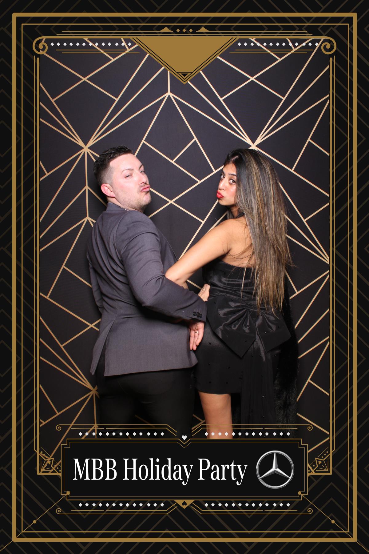 MB Burlington Christmas Party | View more photos from the event at gallery.myselfiemirror.ca/u/romanmyselfiemirrorca/MB-Burlington-Christmas-Party-0