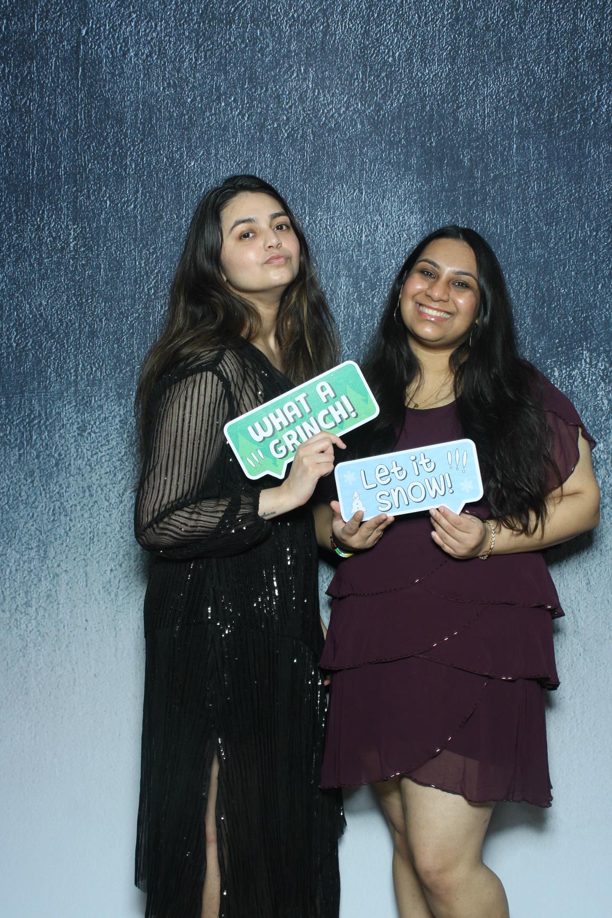 MCAN Holiday Party | View more photos from the event at gallery.myselfiemirror.ca/u/romanmyselfiemirrorca/MCAN-Holiday-Party