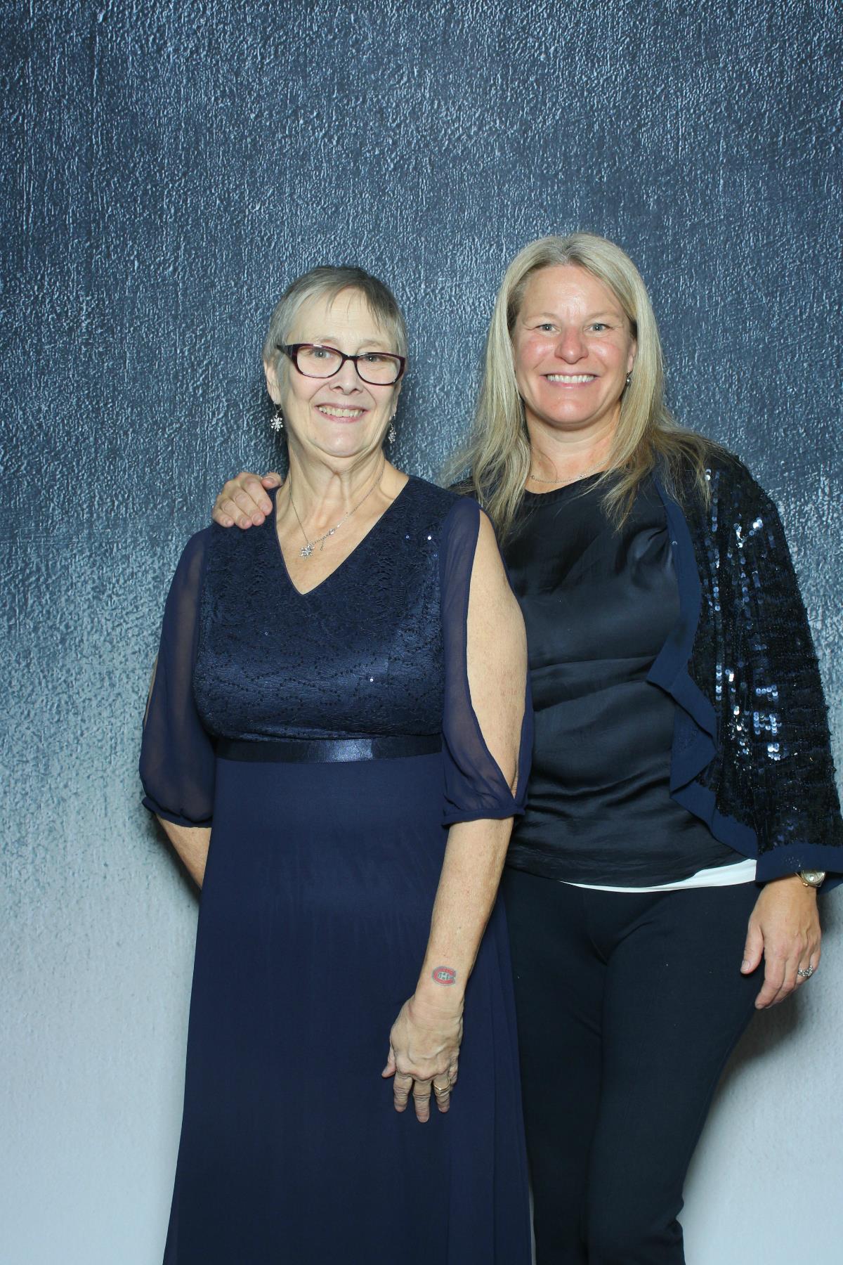 MCAN Holiday Party | View more photos from the event at gallery.myselfiemirror.ca/u/romanmyselfiemirrorca/MCAN-Holiday-Party