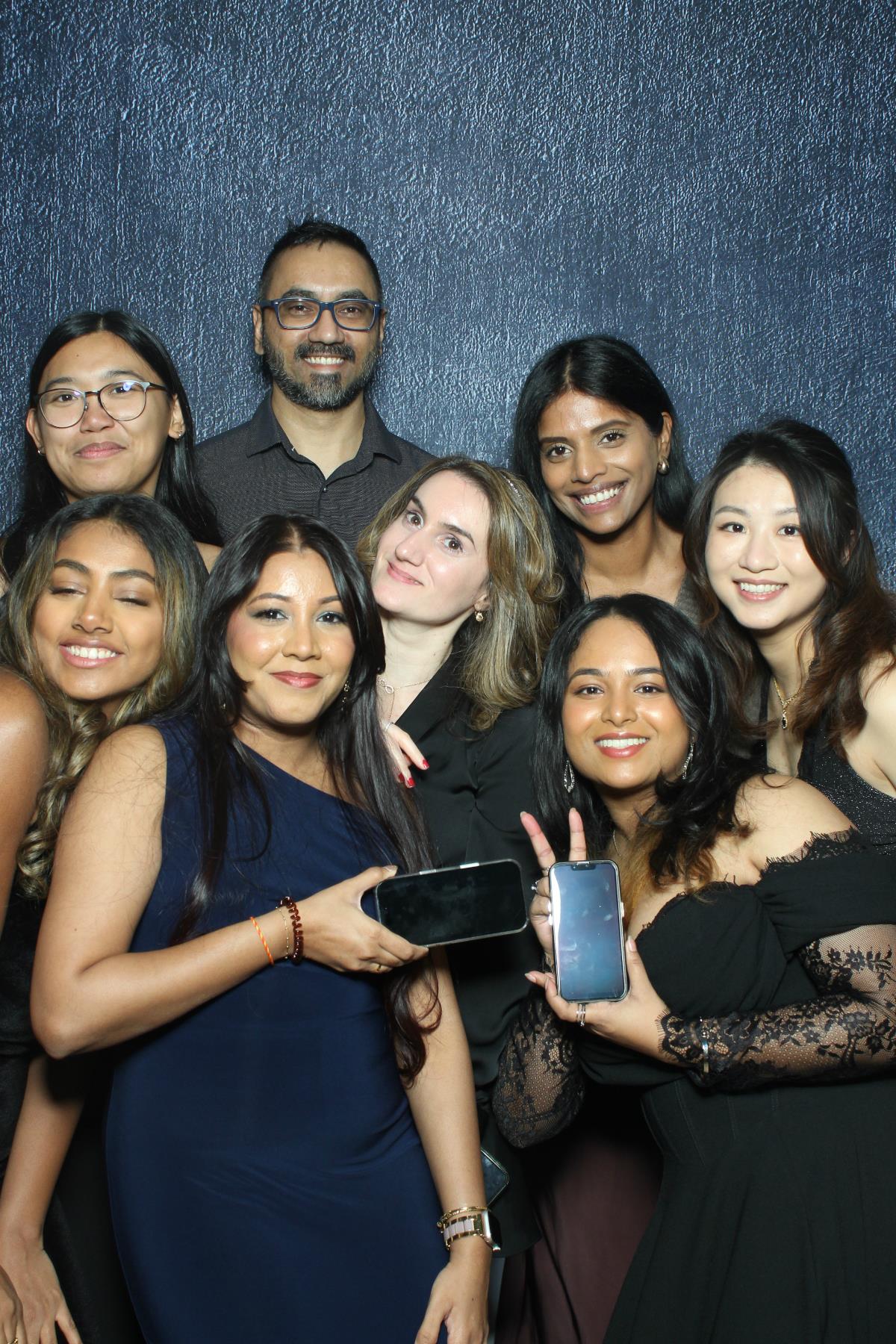 MCAN Holiday Party | View more photos from the event at gallery.myselfiemirror.ca/u/romanmyselfiemirrorca/MCAN-Holiday-Party