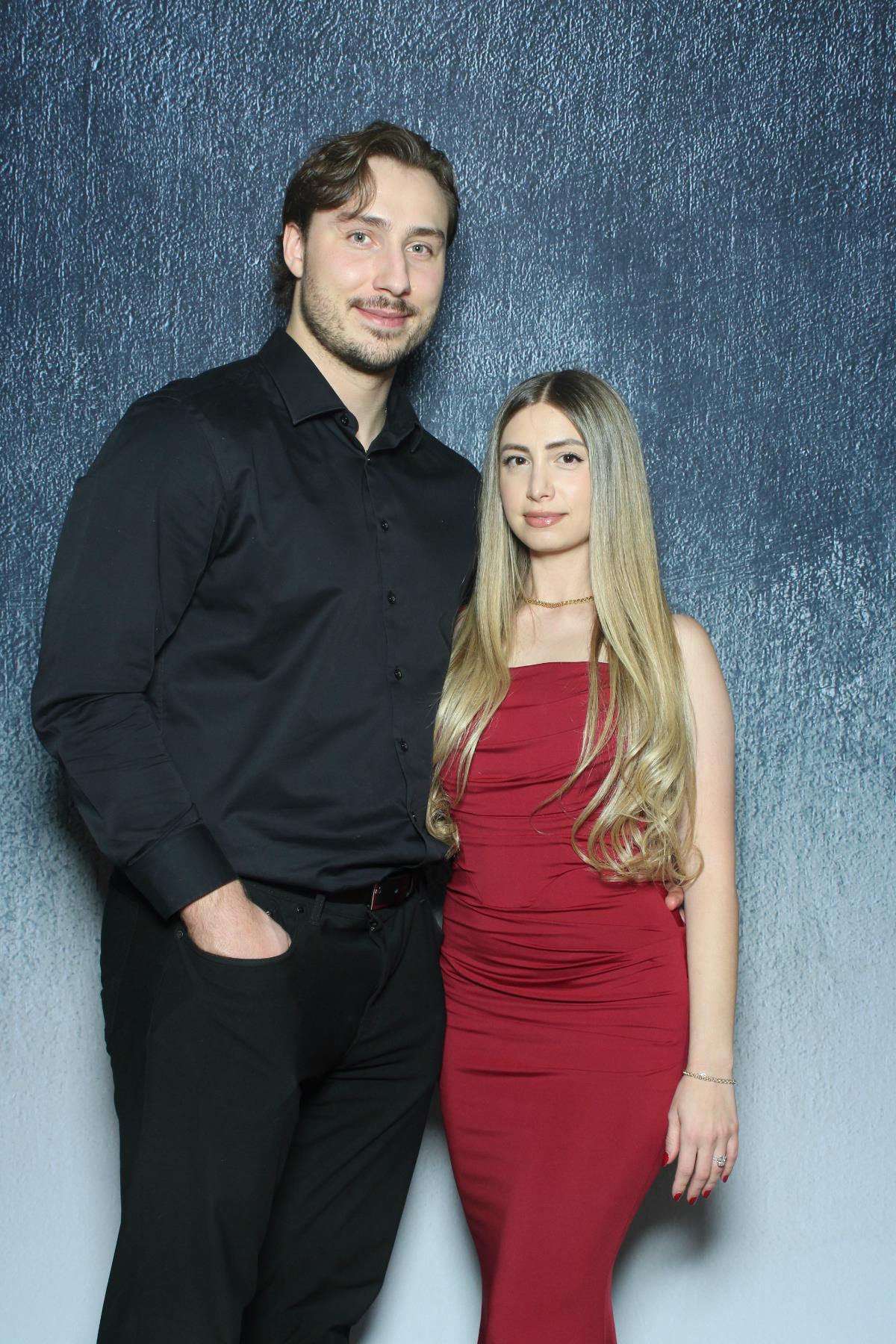 MCAN Holiday Party | View more photos from the event at gallery.myselfiemirror.ca/u/romanmyselfiemirrorca/MCAN-Holiday-Party