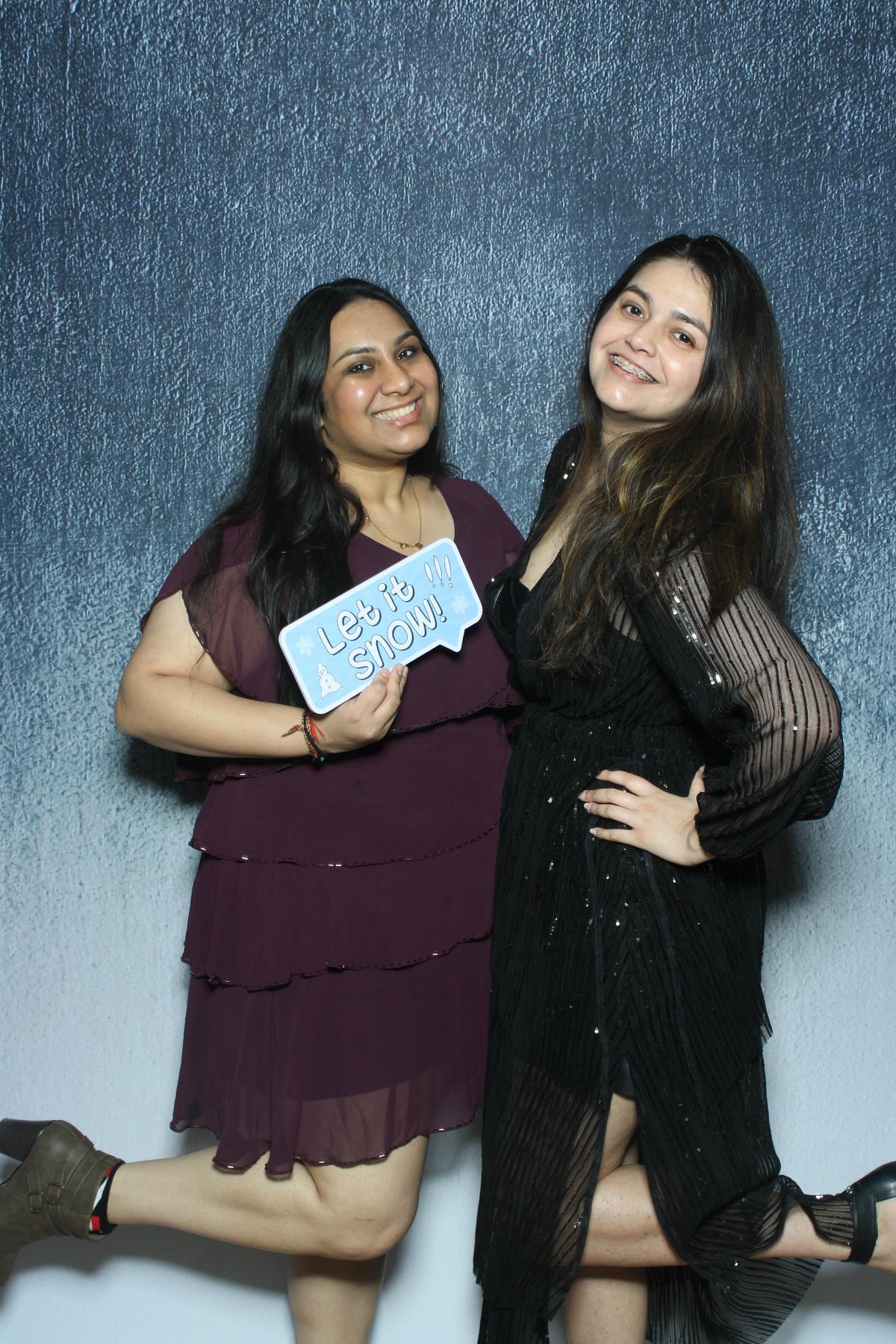 MCAN Holiday Party | View more photos from the event at gallery.myselfiemirror.ca/u/romanmyselfiemirrorca/MCAN-Holiday-Party