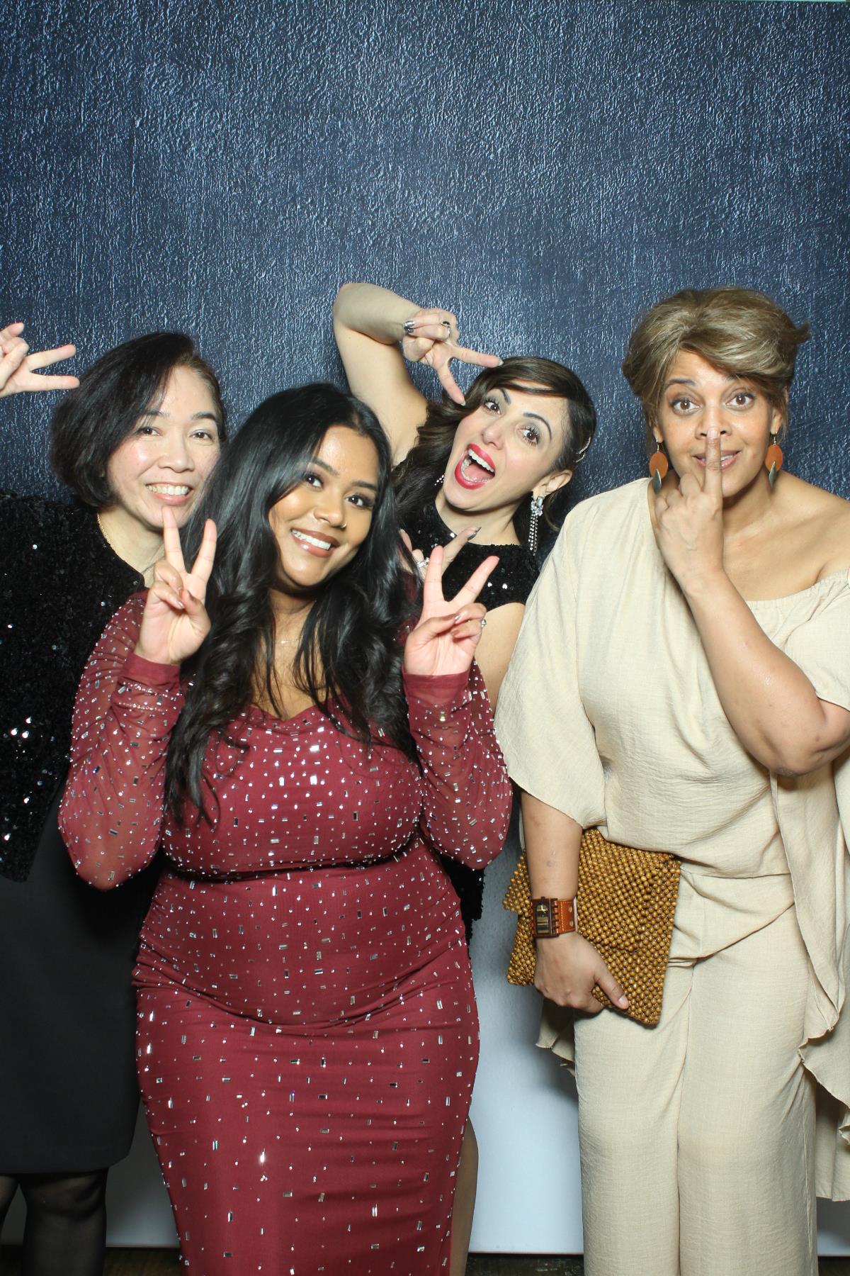 MCAN Holiday Party | View more photos from the event at gallery.myselfiemirror.ca/u/romanmyselfiemirrorca/MCAN-Holiday-Party