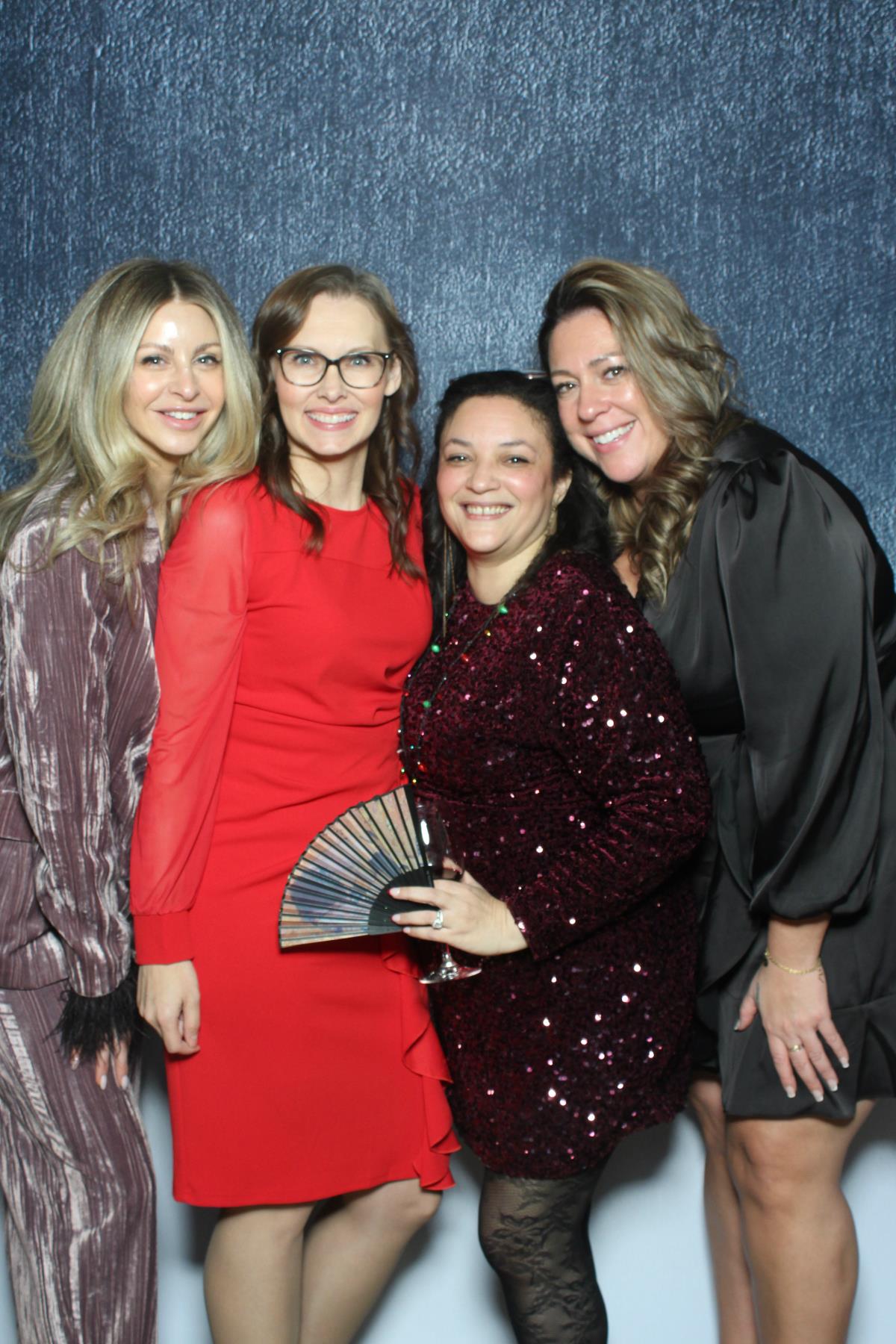 MCAN Holiday Party | View more photos from the event at gallery.myselfiemirror.ca/u/romanmyselfiemirrorca/MCAN-Holiday-Party