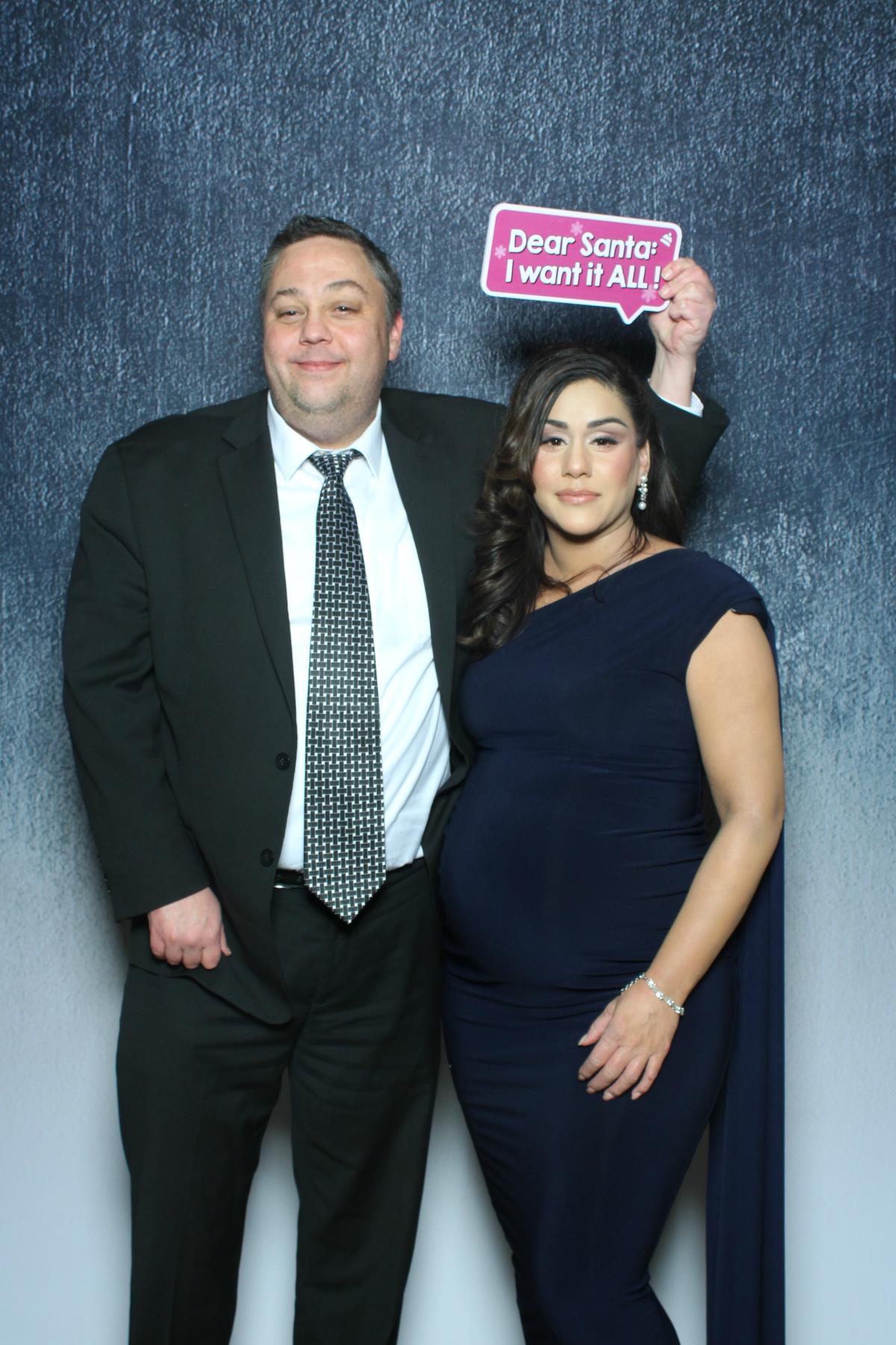 MCAN Holiday Party | View more photos from the event at gallery.myselfiemirror.ca/u/romanmyselfiemirrorca/MCAN-Holiday-Party