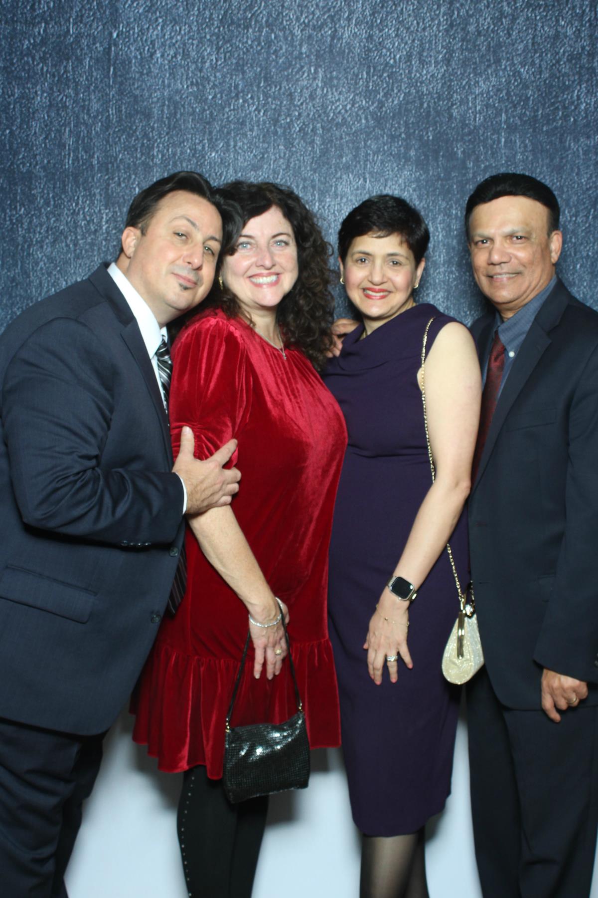 MCAN Holiday Party | View more photos from the event at gallery.myselfiemirror.ca/u/romanmyselfiemirrorca/MCAN-Holiday-Party