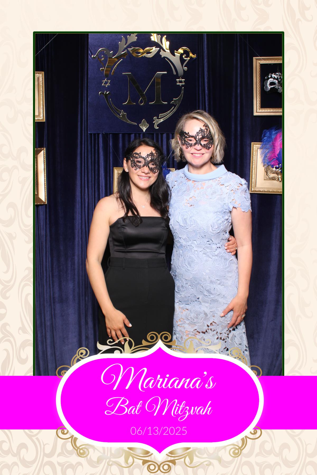 Mariana's Bat Mitzvah | View more photos from the event at gallery.myselfiemirror.ca/u/romanmyselfiemirrorca/Marianas-Bat-Mitzvah