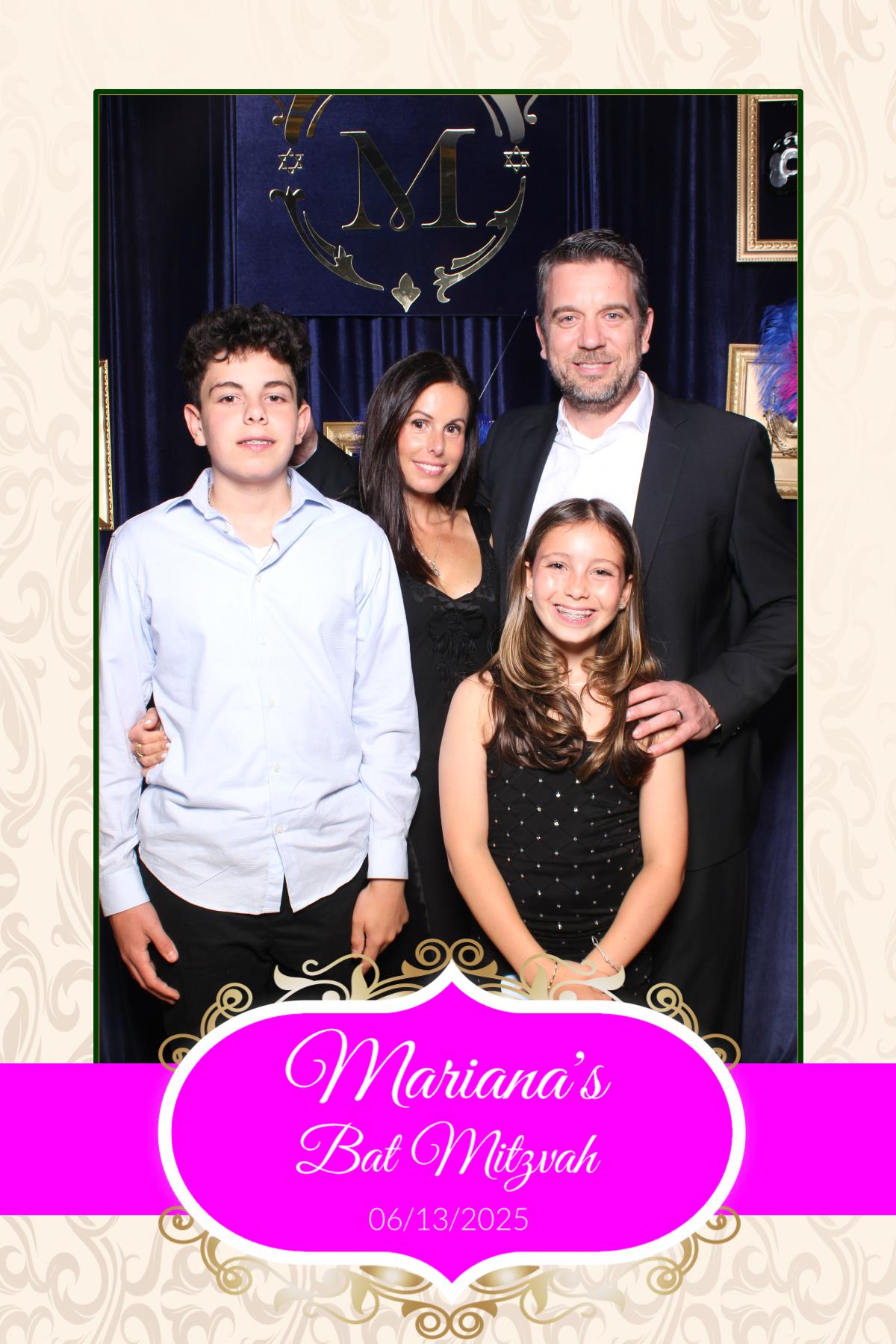 Mariana's Bat Mitzvah | View more photos from the event at gallery.myselfiemirror.ca/u/romanmyselfiemirrorca/Marianas-Bat-Mitzvah