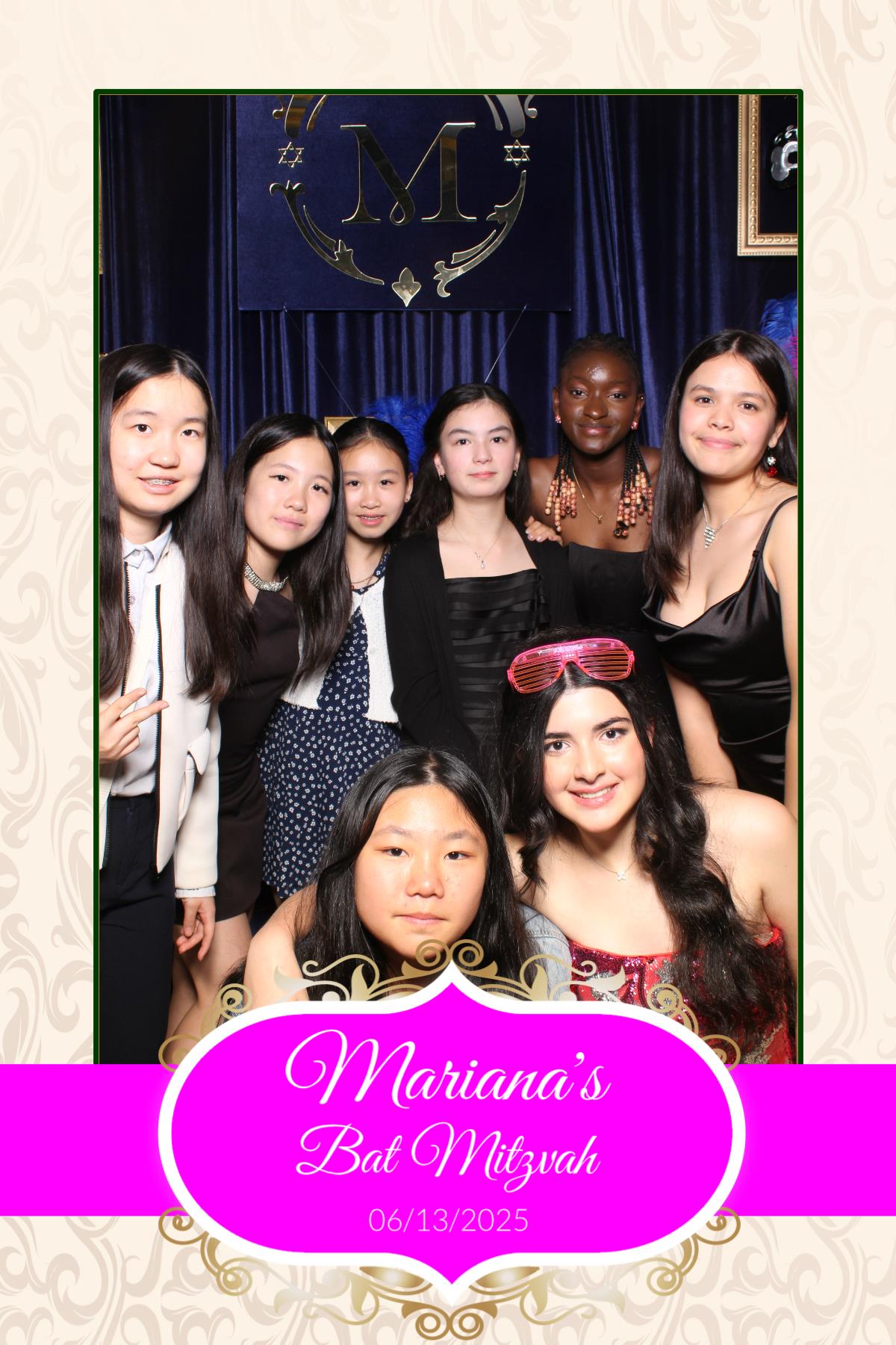 Mariana's Bat Mitzvah | View more photos from the event at gallery.myselfiemirror.ca/u/romanmyselfiemirrorca/Marianas-Bat-Mitzvah