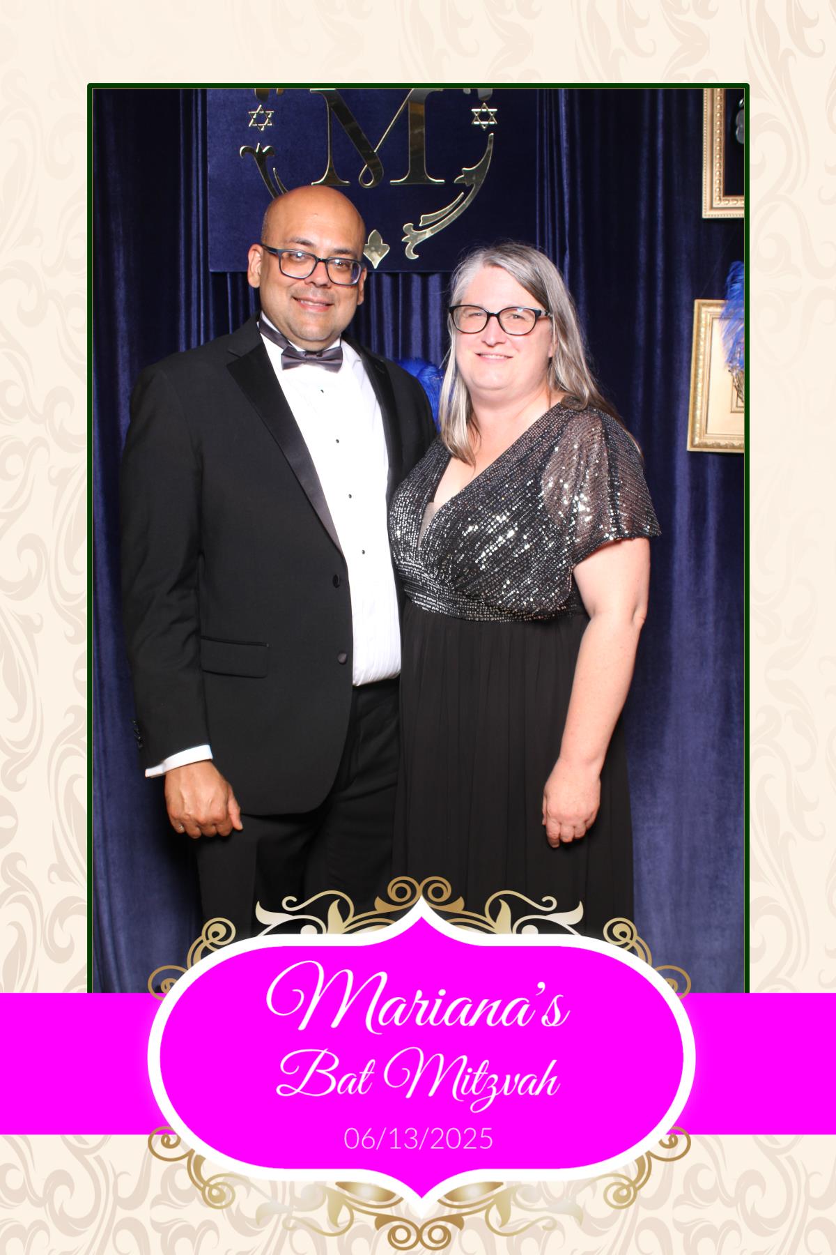 Mariana's Bat Mitzvah | View more photos from the event at gallery.myselfiemirror.ca/u/romanmyselfiemirrorca/Marianas-Bat-Mitzvah