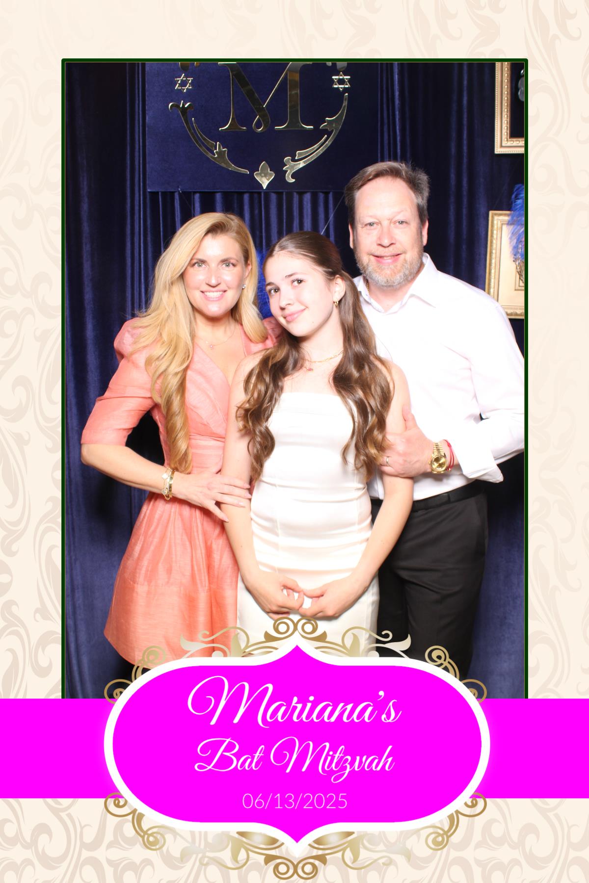 Mariana's Bat Mitzvah | View more photos from the event at gallery.myselfiemirror.ca/u/romanmyselfiemirrorca/Marianas-Bat-Mitzvah