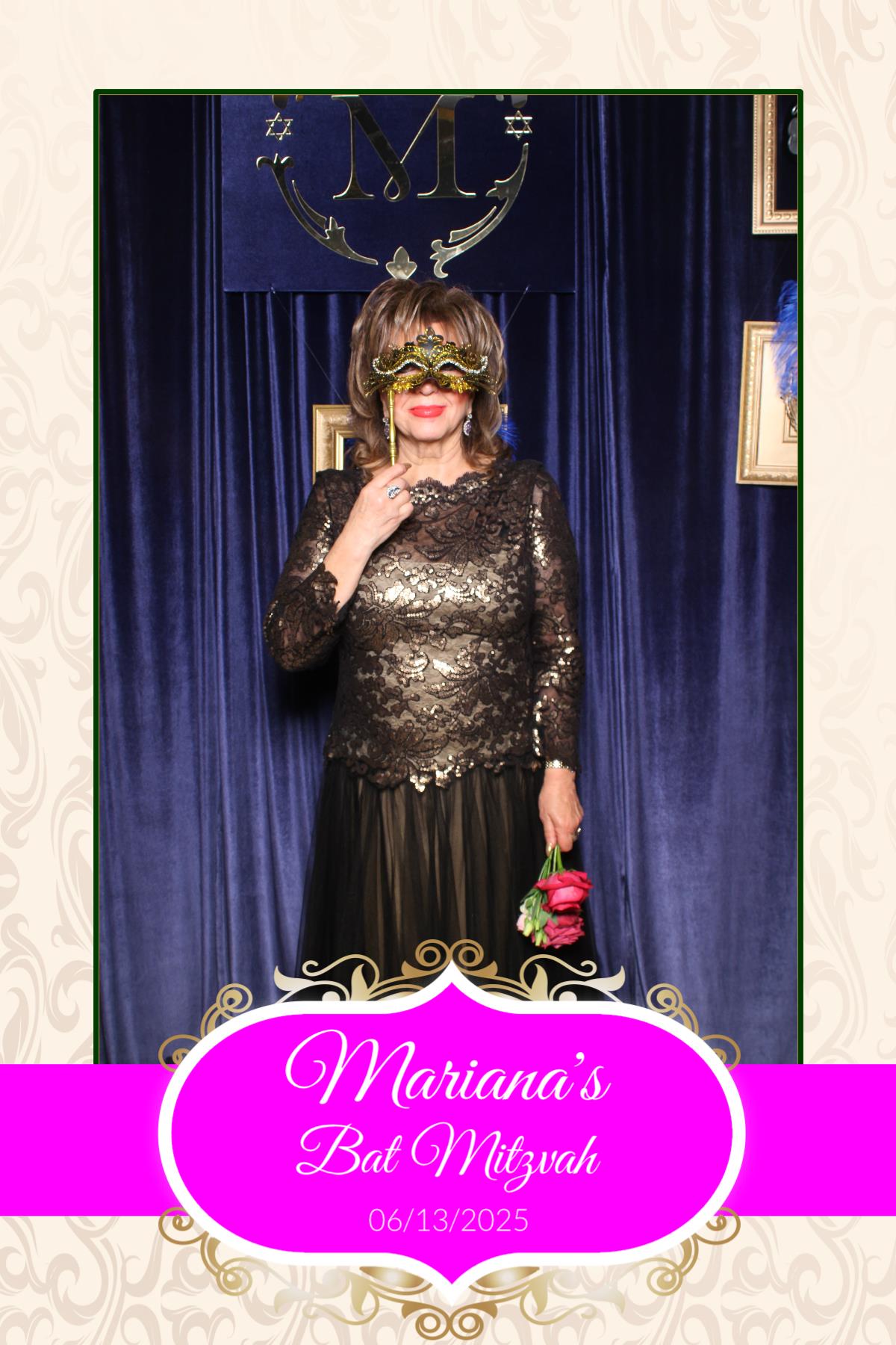 Mariana's Bat Mitzvah | View more photos from the event at gallery.myselfiemirror.ca/u/romanmyselfiemirrorca/Marianas-Bat-Mitzvah