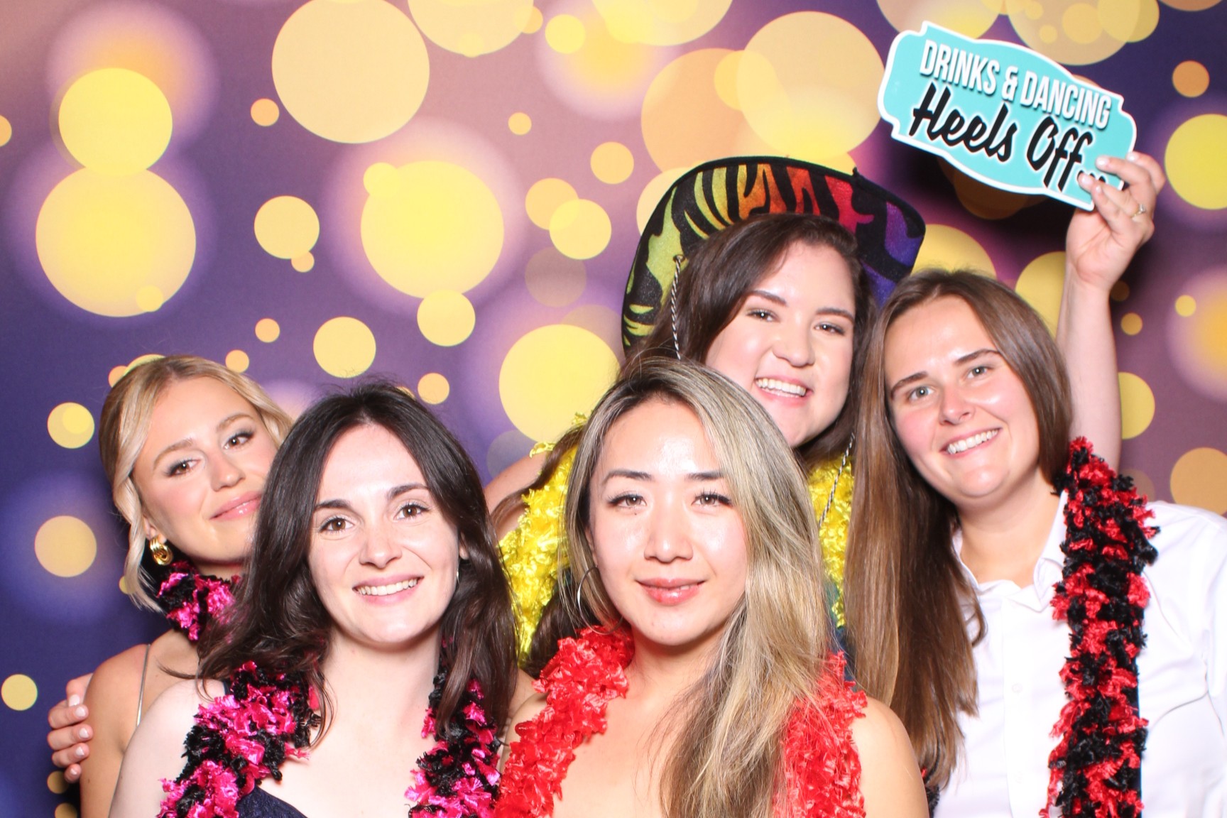 Matthew & Rachael | View more photos from the event at gallery.myselfiemirror.ca/u/romanmyselfiemirrorca/Matthew-Rachael