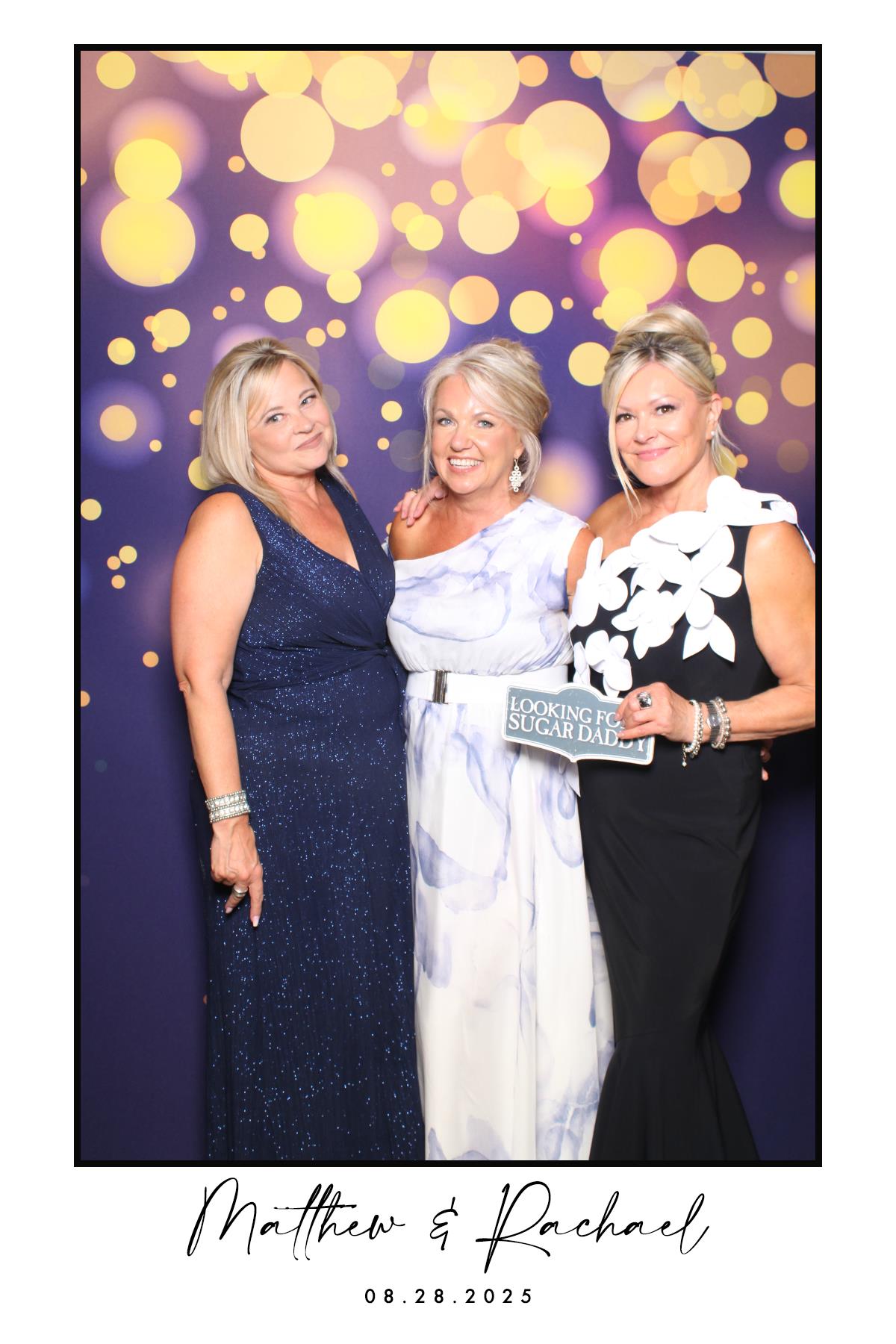 Matthew & Rachael | View more photos from the event at gallery.myselfiemirror.ca/u/romanmyselfiemirrorca/Matthew-Rachael