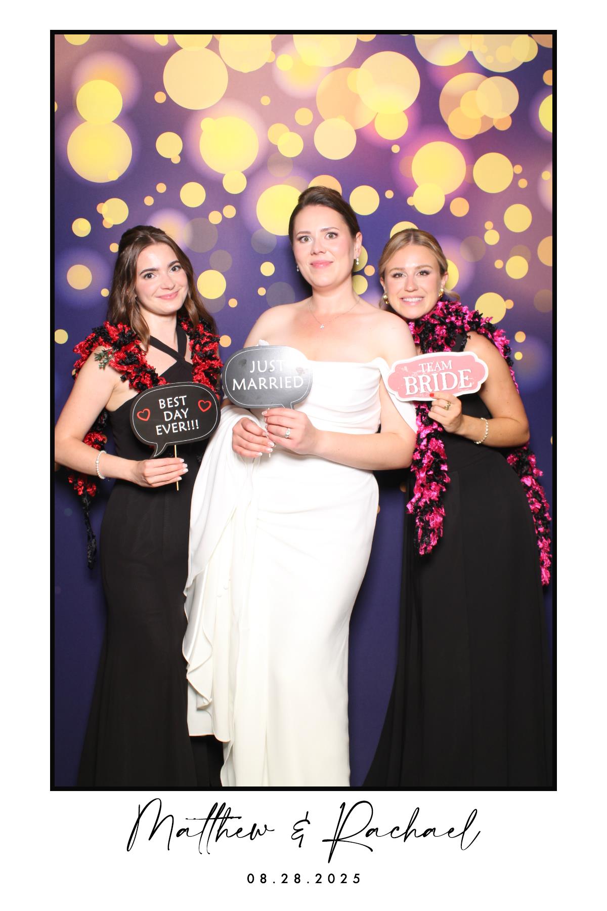 Matthew & Rachael | View more photos from the event at gallery.myselfiemirror.ca/u/romanmyselfiemirrorca/Matthew-Rachael