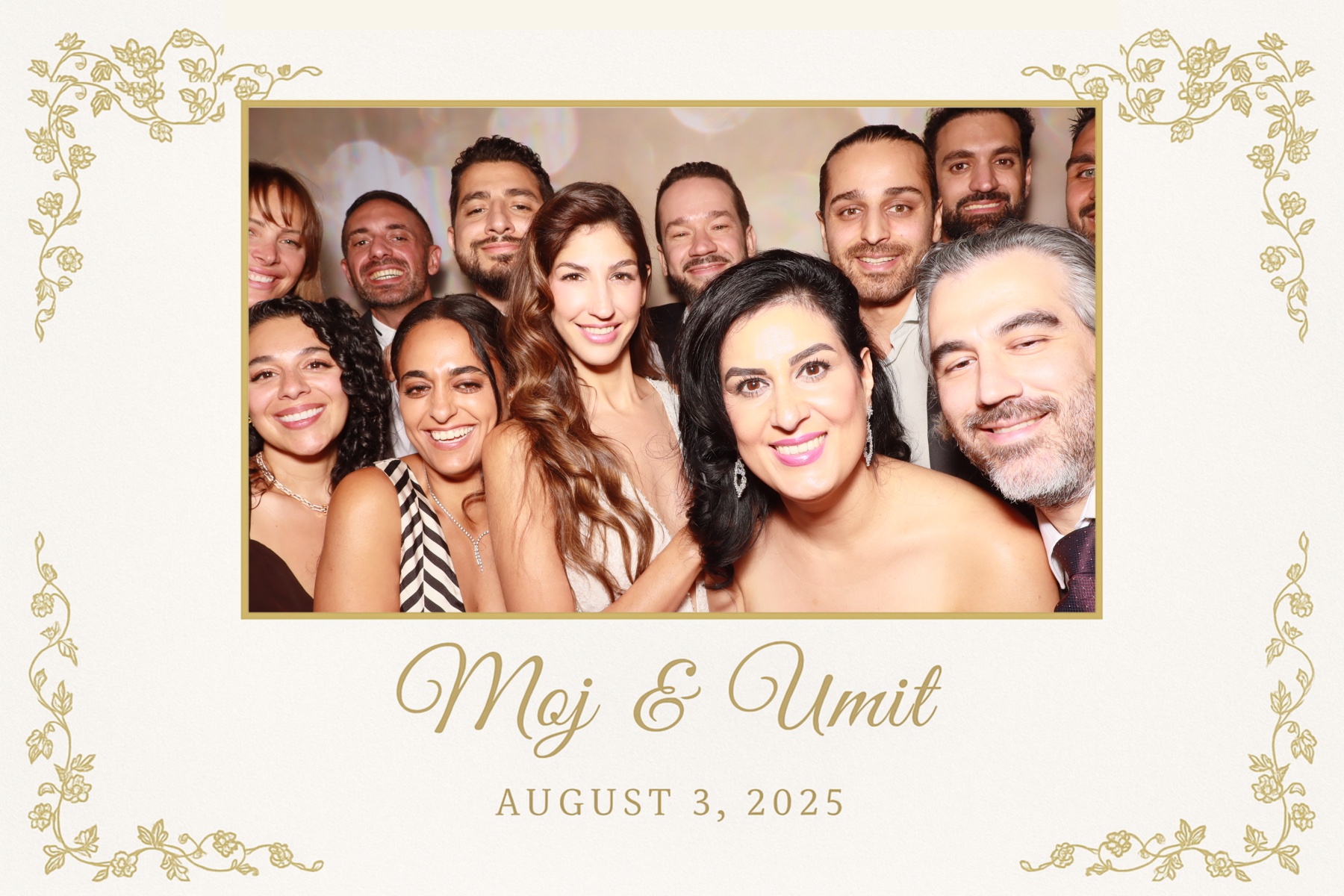 Moj & Umit  | View more photos from the event at gallery.myselfiemirror.ca/u/romanmyselfiemirrorca/Moj-Umit