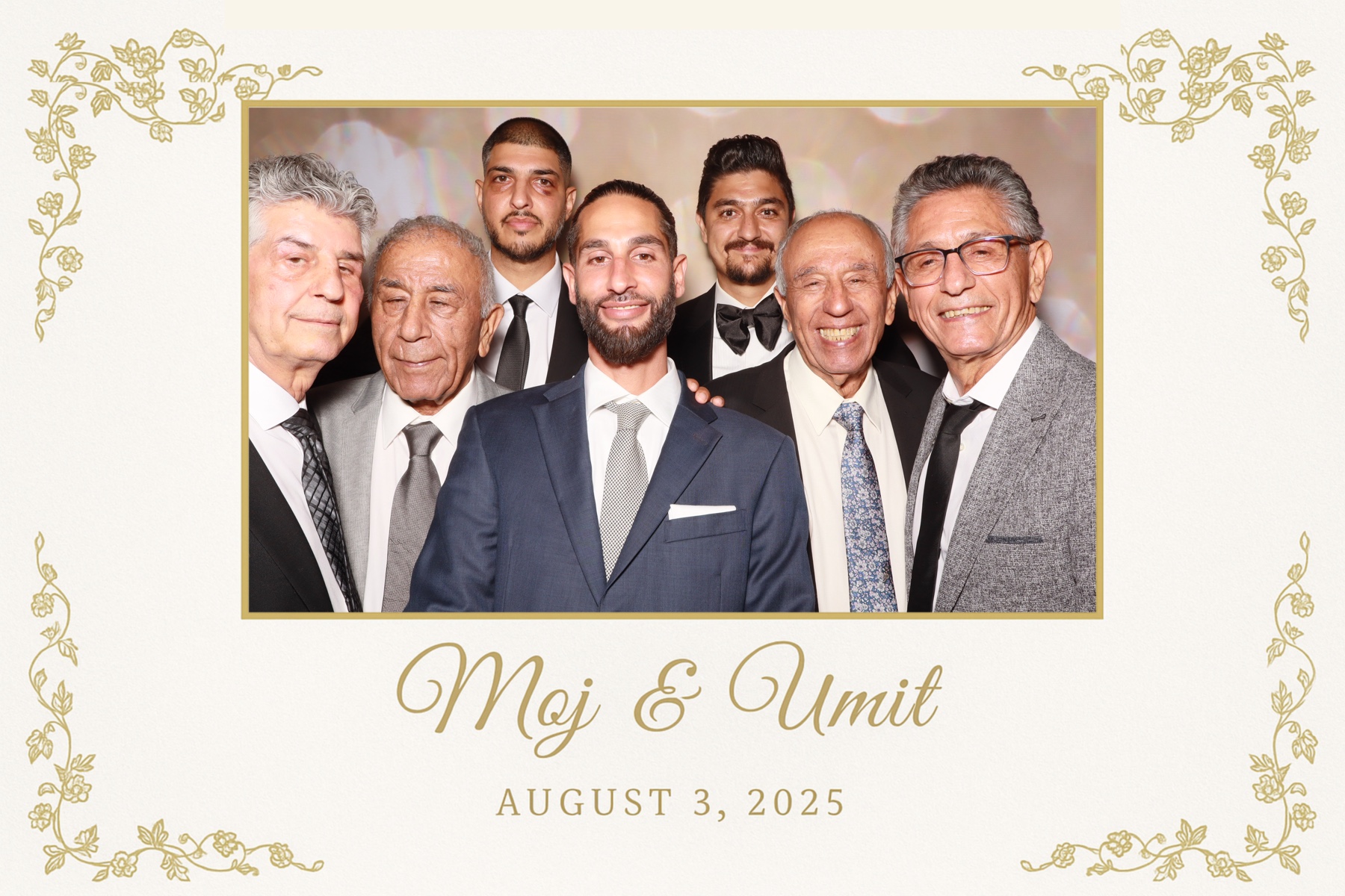 Moj & Umit  | View more photos from the event at gallery.myselfiemirror.ca/u/romanmyselfiemirrorca/Moj-Umit