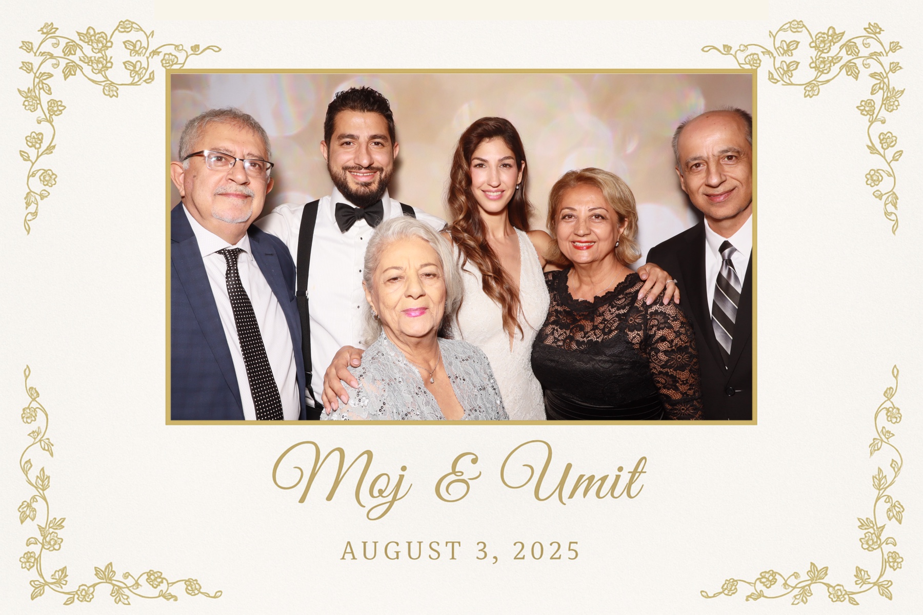 Moj & Umit  | View more photos from the event at gallery.myselfiemirror.ca/u/romanmyselfiemirrorca/Moj-Umit