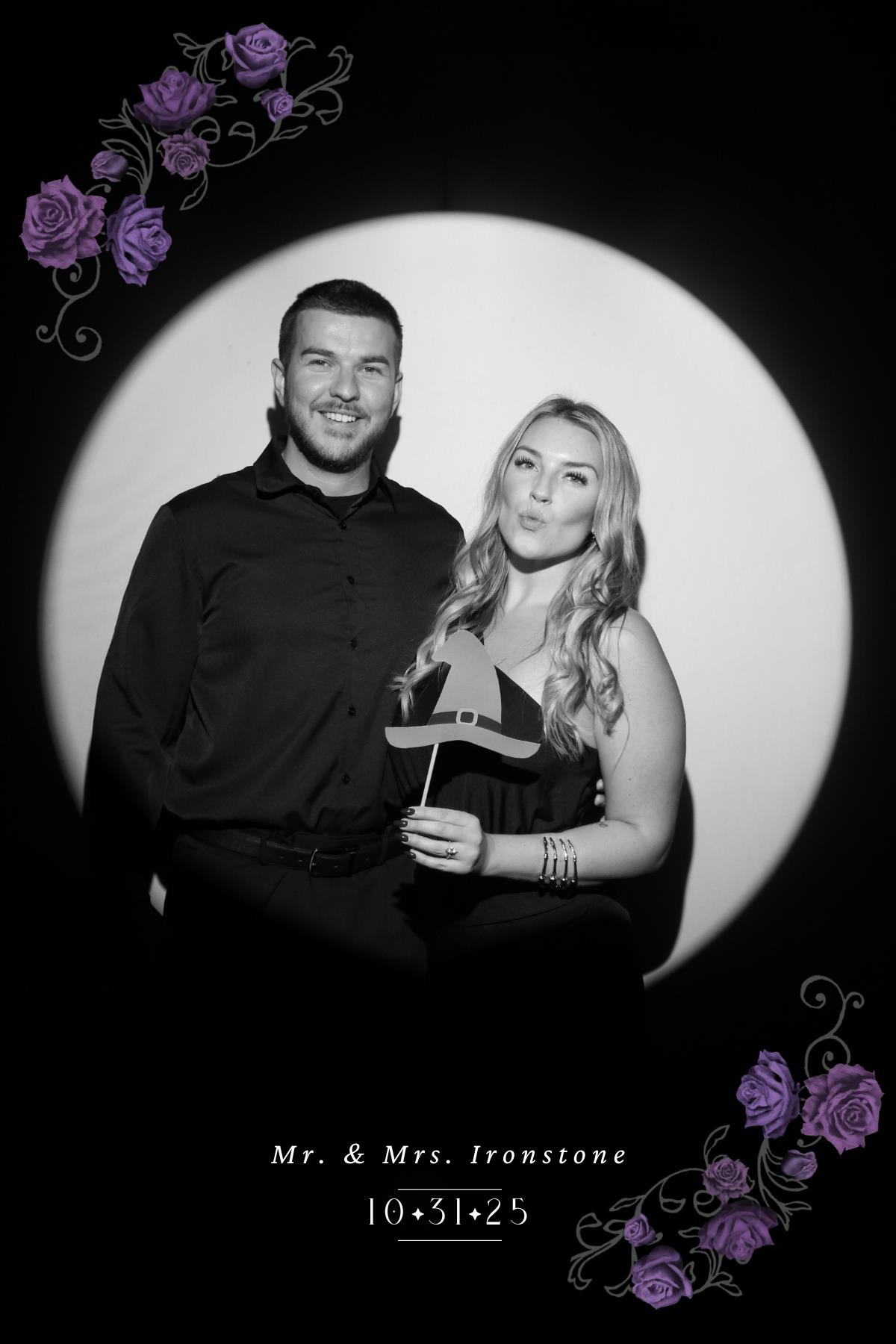 Nicole & Damon | View more photos from the event at gallery.myselfiemirror.ca/u/romanmyselfiemirrorca/Nicole-Damon