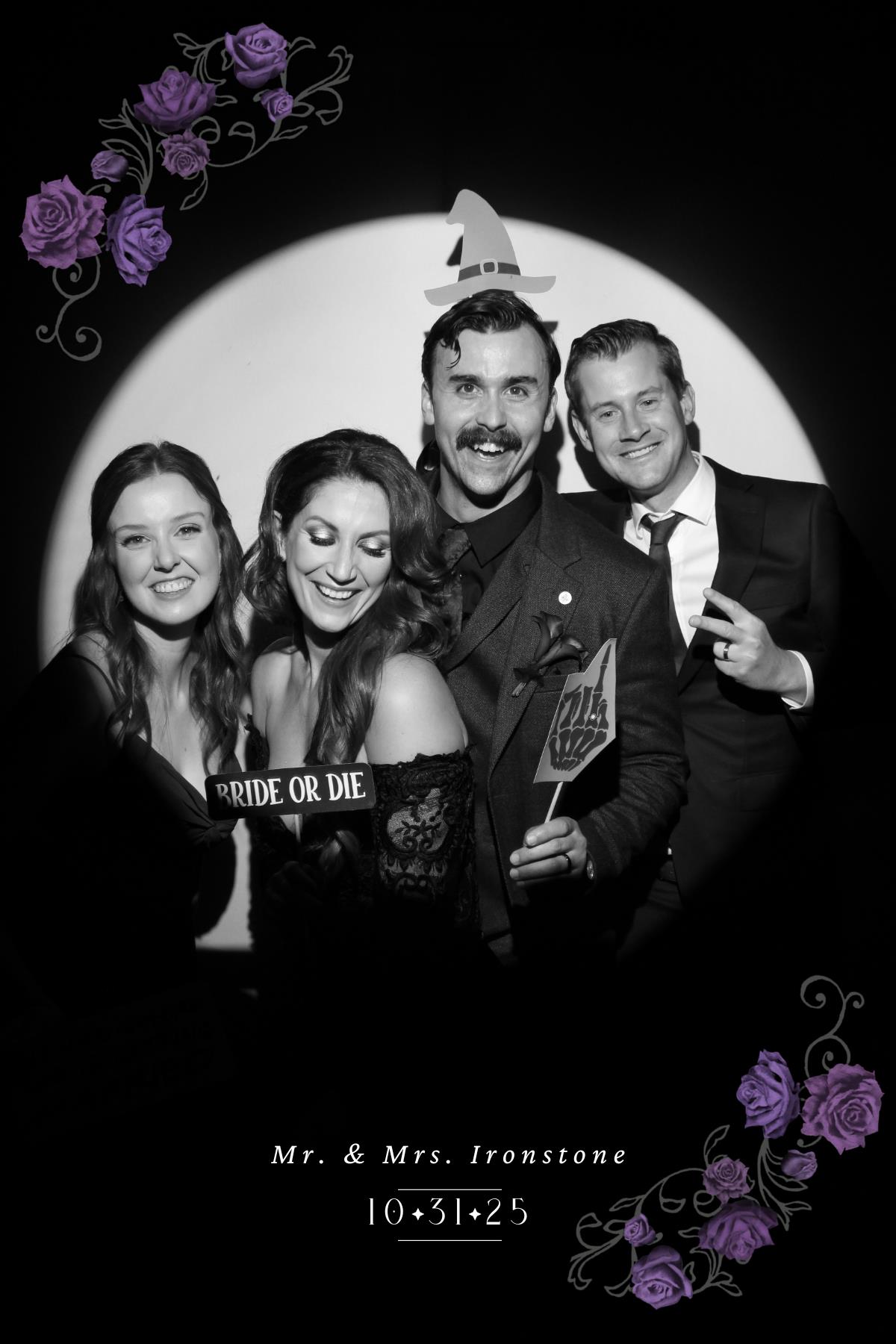 Nicole & Damon | View more photos from the event at gallery.myselfiemirror.ca/u/romanmyselfiemirrorca/Nicole-Damon