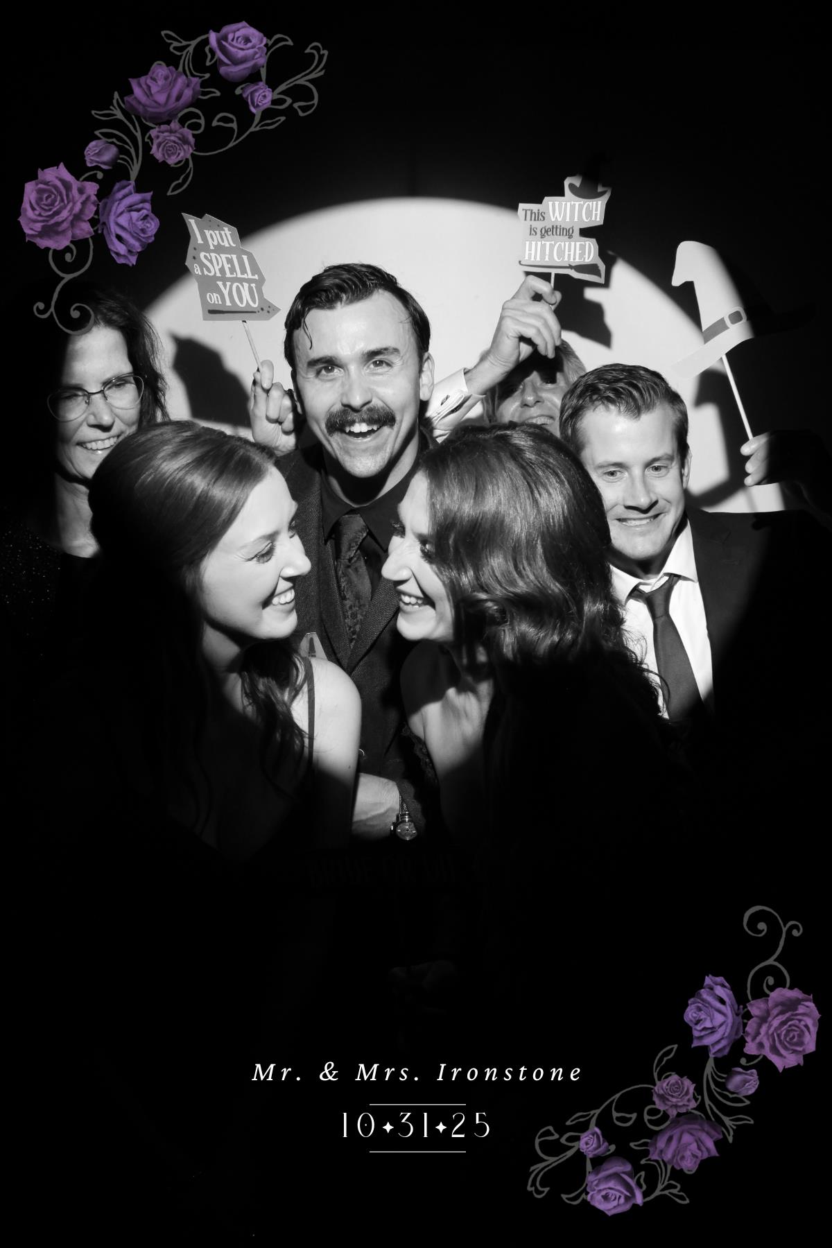 Nicole & Damon | View more photos from the event at gallery.myselfiemirror.ca/u/romanmyselfiemirrorca/Nicole-Damon