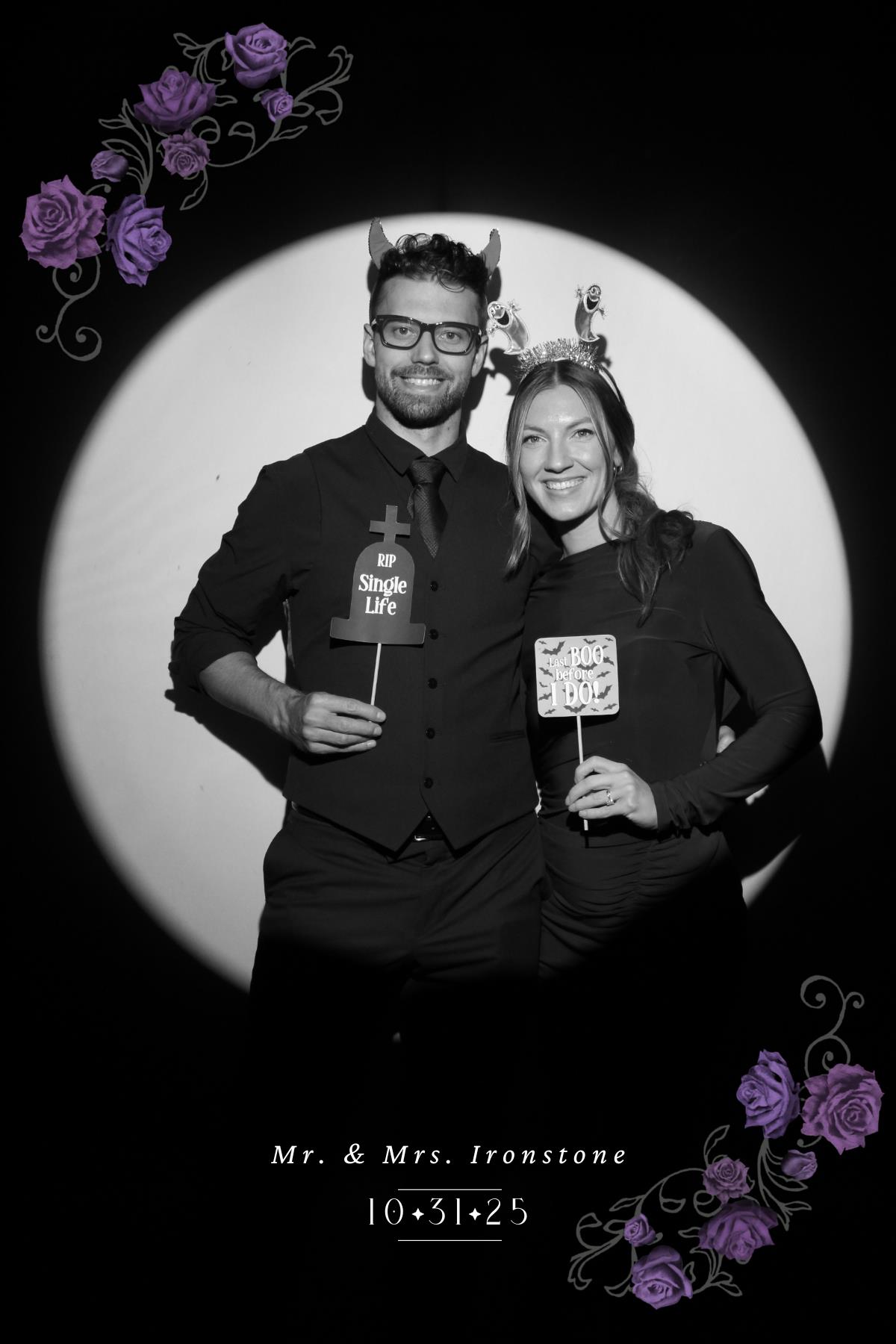 Nicole & Damon | View more photos from the event at gallery.myselfiemirror.ca/u/romanmyselfiemirrorca/Nicole-Damon