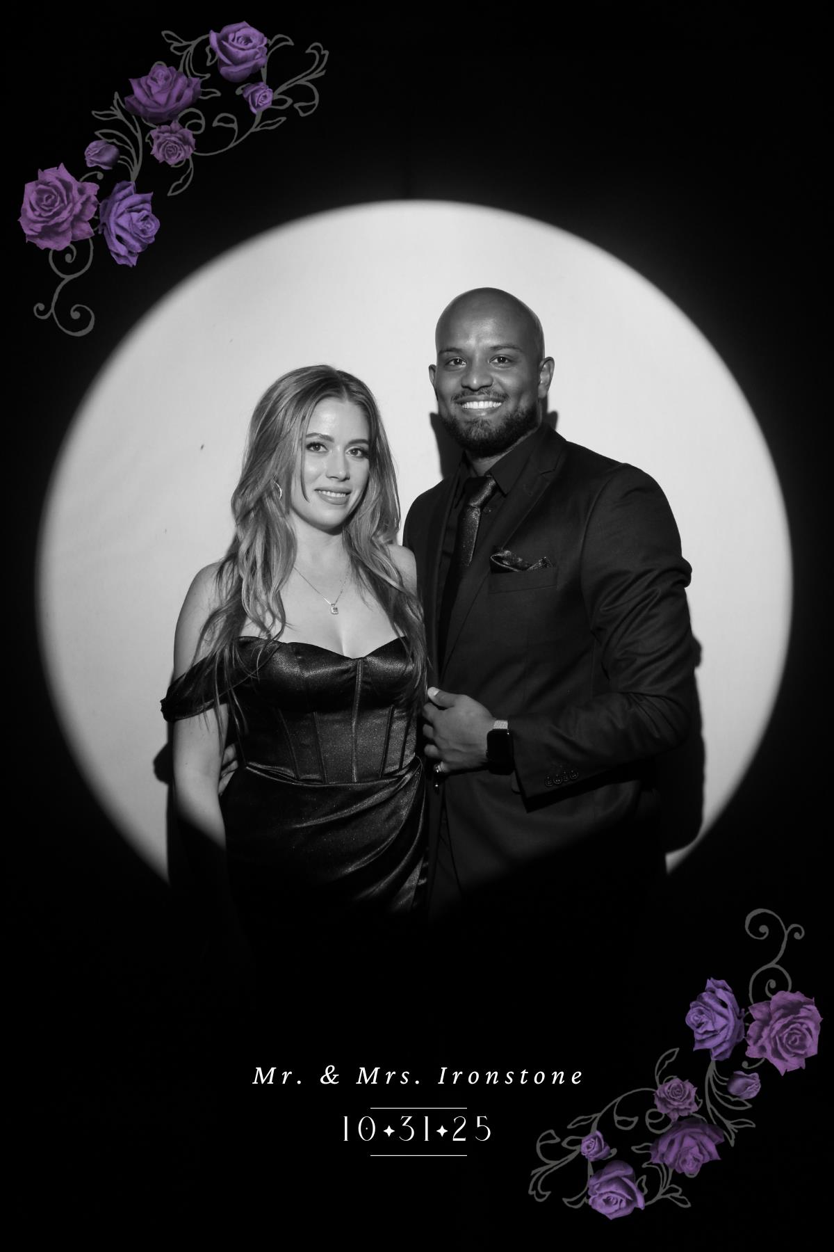 Nicole & Damon | View more photos from the event at gallery.myselfiemirror.ca/u/romanmyselfiemirrorca/Nicole-Damon