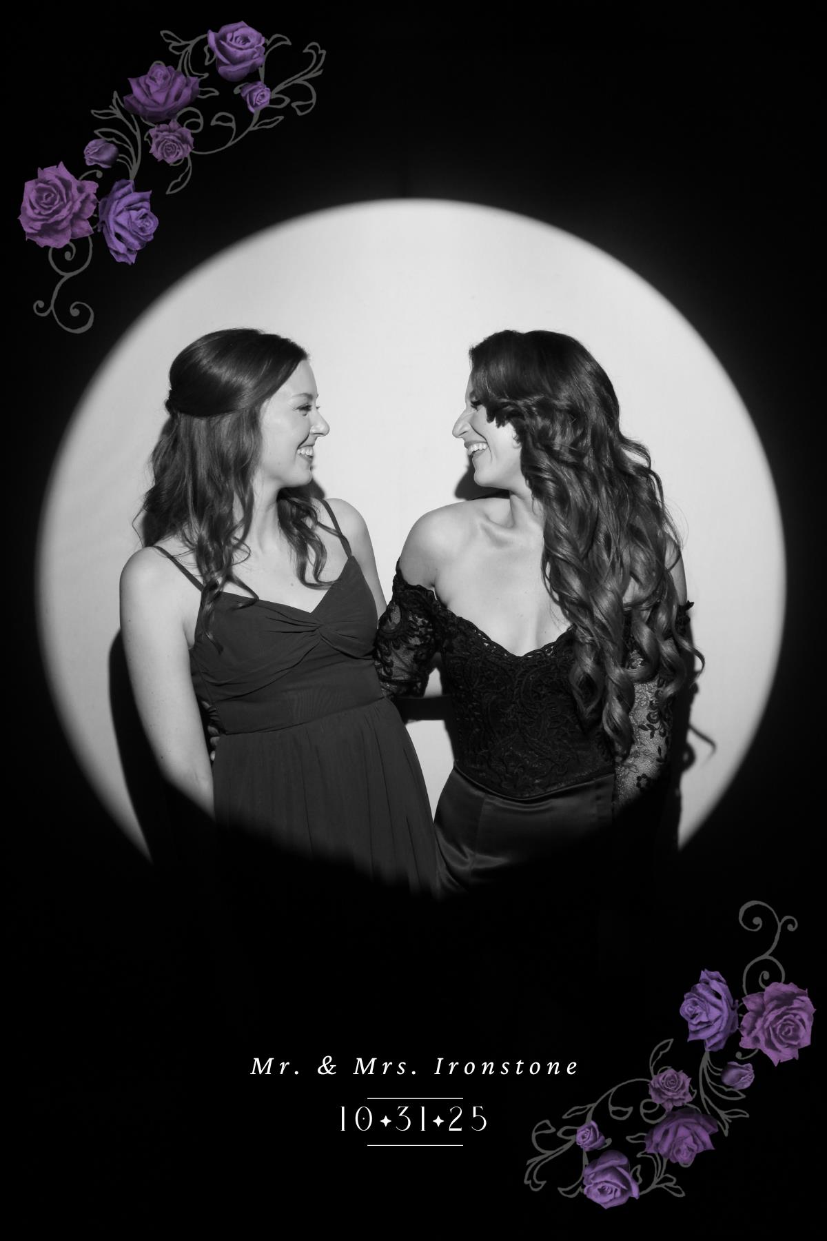 Nicole & Damon | View more photos from the event at gallery.myselfiemirror.ca/u/romanmyselfiemirrorca/Nicole-Damon