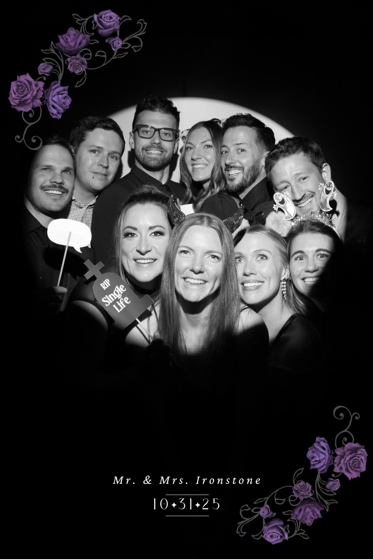 Nicole & Damon | View more photos from the event at gallery.myselfiemirror.ca/u/romanmyselfiemirrorca/Nicole-Damon