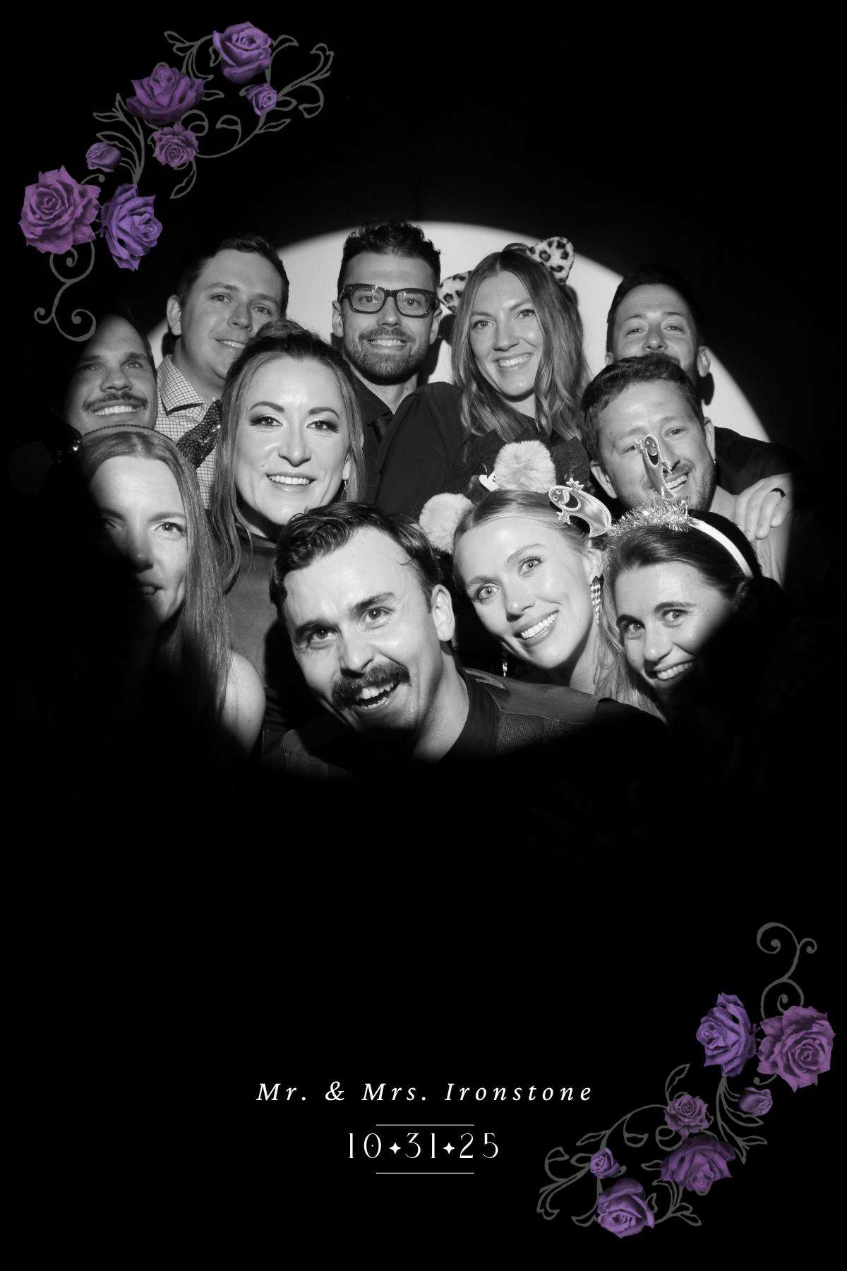 Nicole & Damon | View more photos from the event at gallery.myselfiemirror.ca/u/romanmyselfiemirrorca/Nicole-Damon