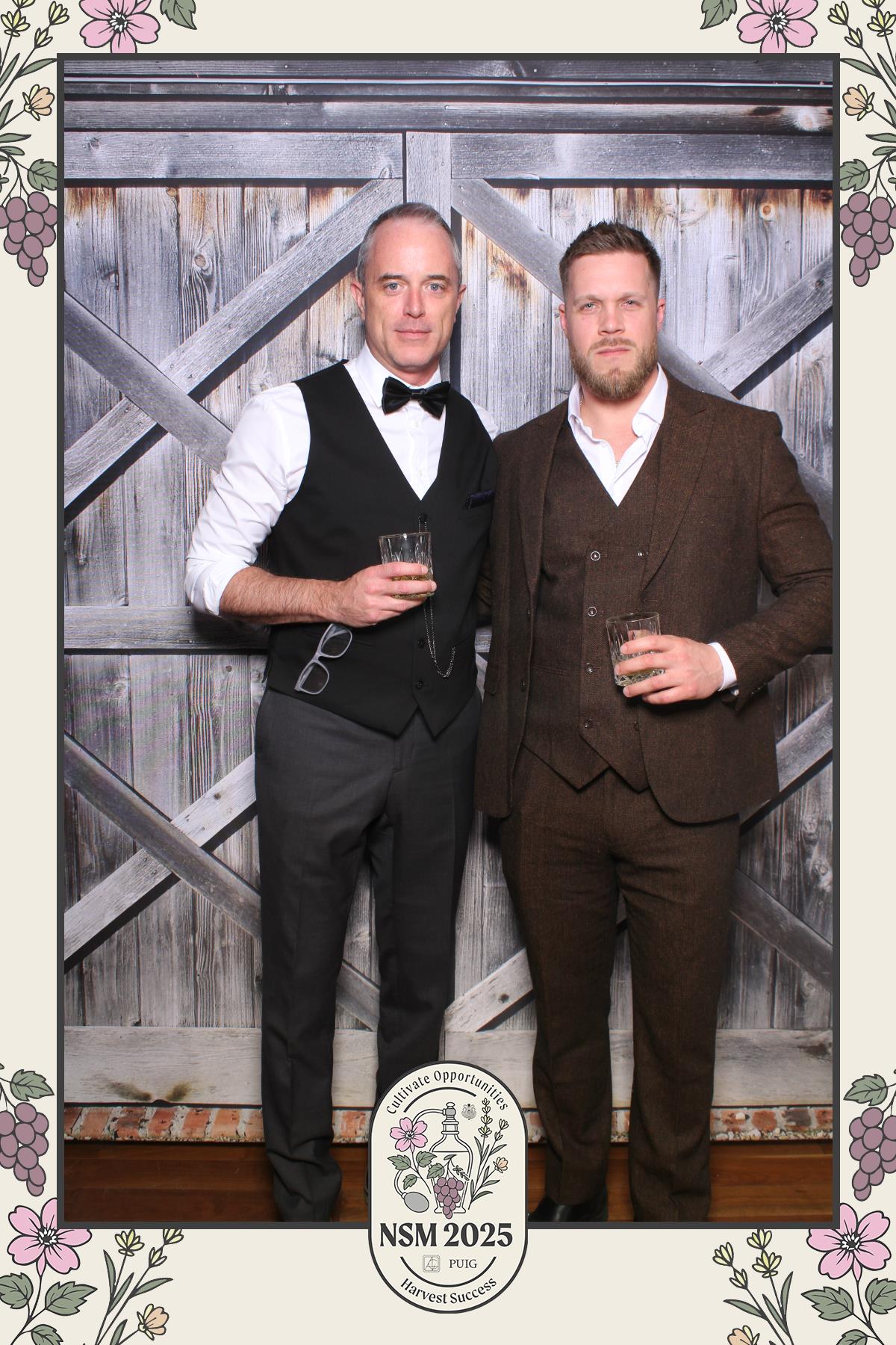 PUIG National Sales Meeting Dinner | View more photos from the event at gallery.myselfiemirror.ca/u/romanmyselfiemirrorca/PUIG-National-Sales-Meeting-Dinner