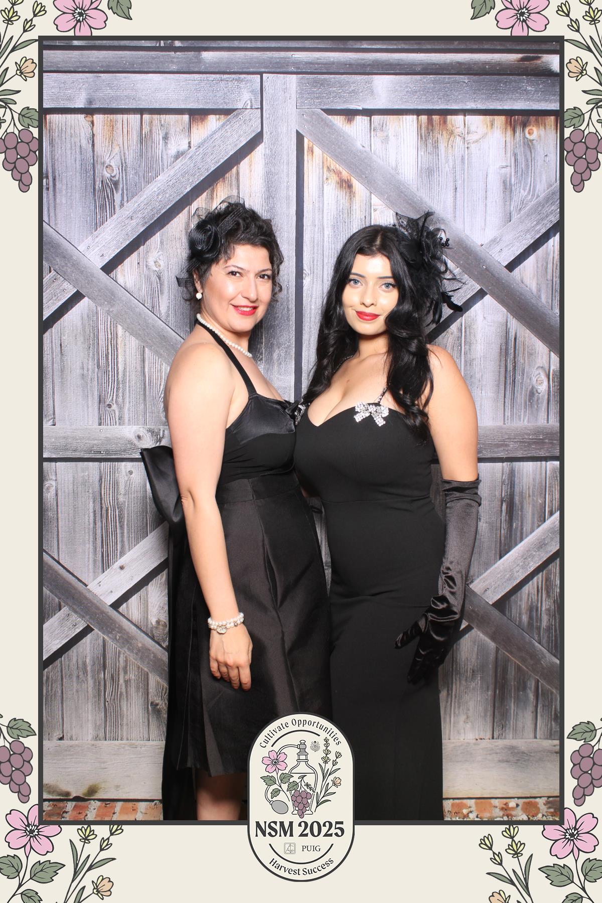 PUIG National Sales Meeting Dinner | View more photos from the event at gallery.myselfiemirror.ca/u/romanmyselfiemirrorca/PUIG-National-Sales-Meeting-Dinner