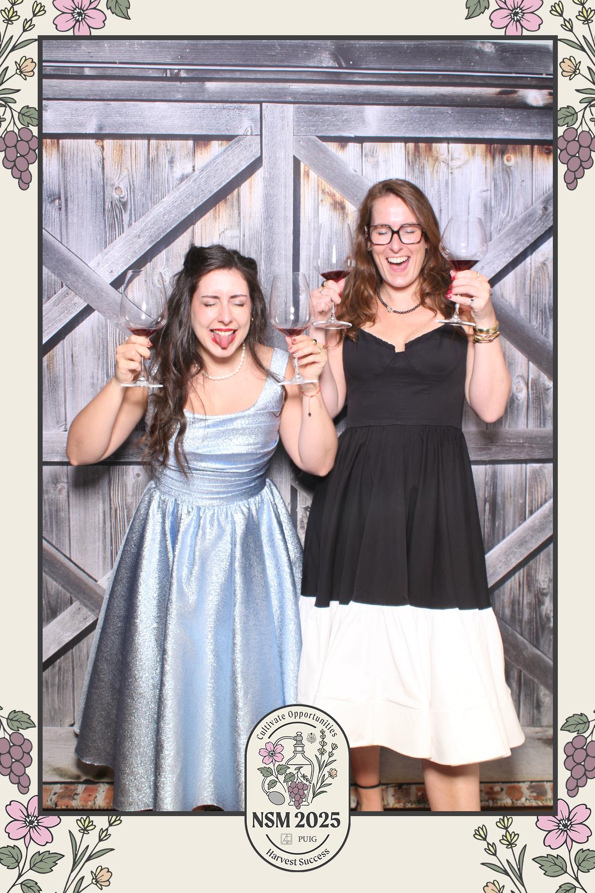 PUIG National Sales Meeting Dinner | View more photos from the event at gallery.myselfiemirror.ca/u/romanmyselfiemirrorca/PUIG-National-Sales-Meeting-Dinner