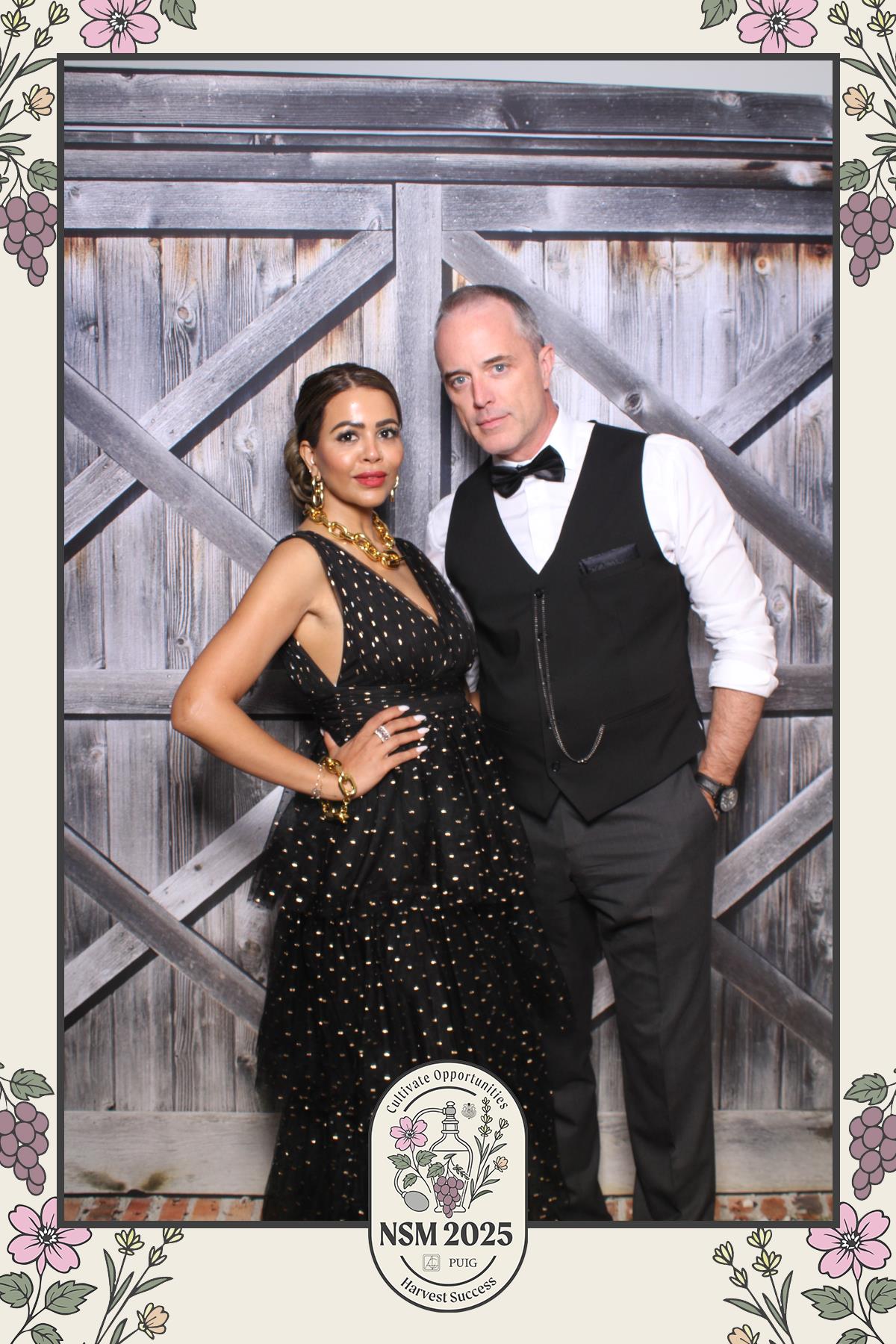 PUIG National Sales Meeting Dinner | View more photos from the event at gallery.myselfiemirror.ca/u/romanmyselfiemirrorca/PUIG-National-Sales-Meeting-Dinner