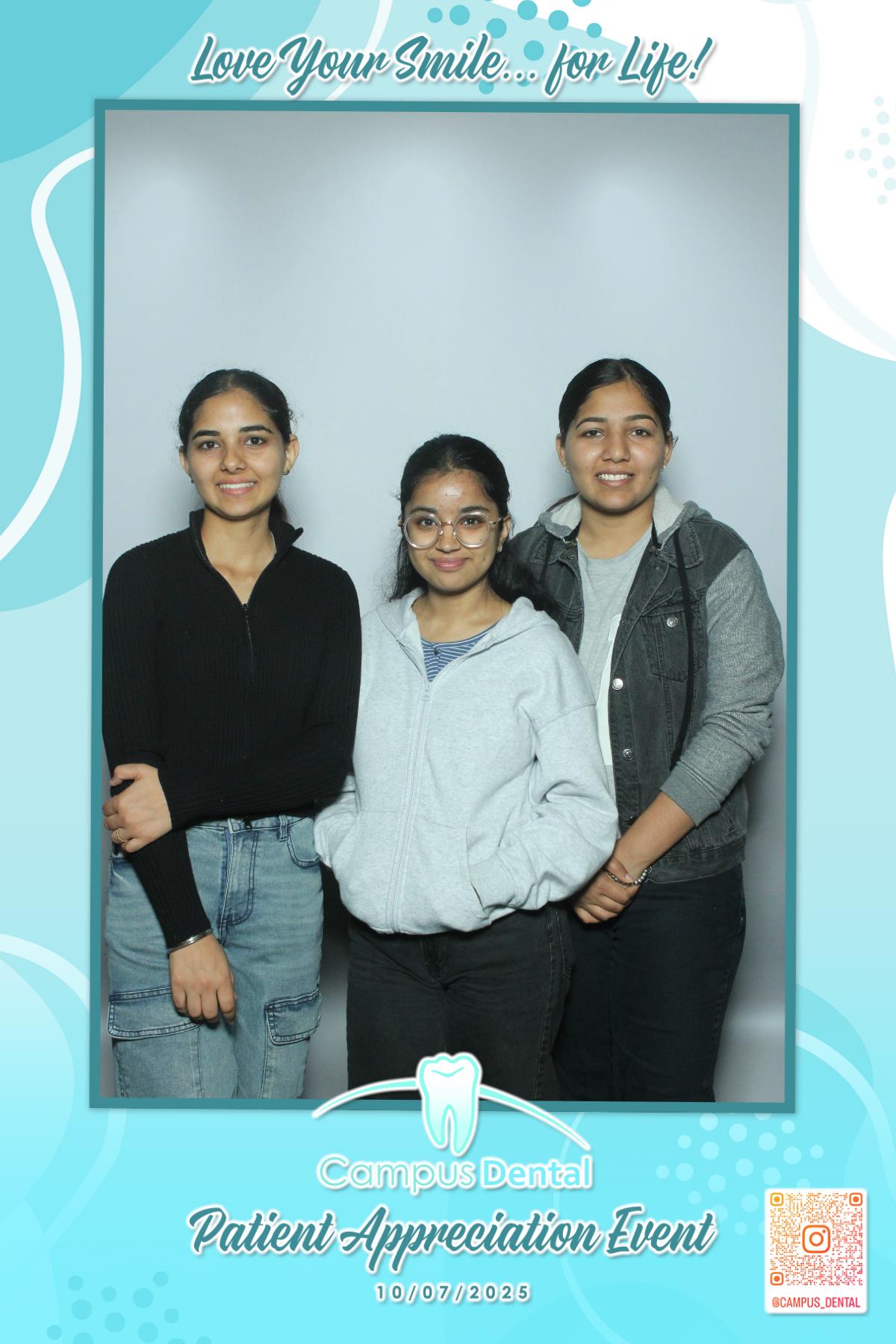 Patient Appreciation Event | View more photos from the event at gallery.myselfiemirror.ca/u/romanmyselfiemirrorca/Patient-Appreciation-Event