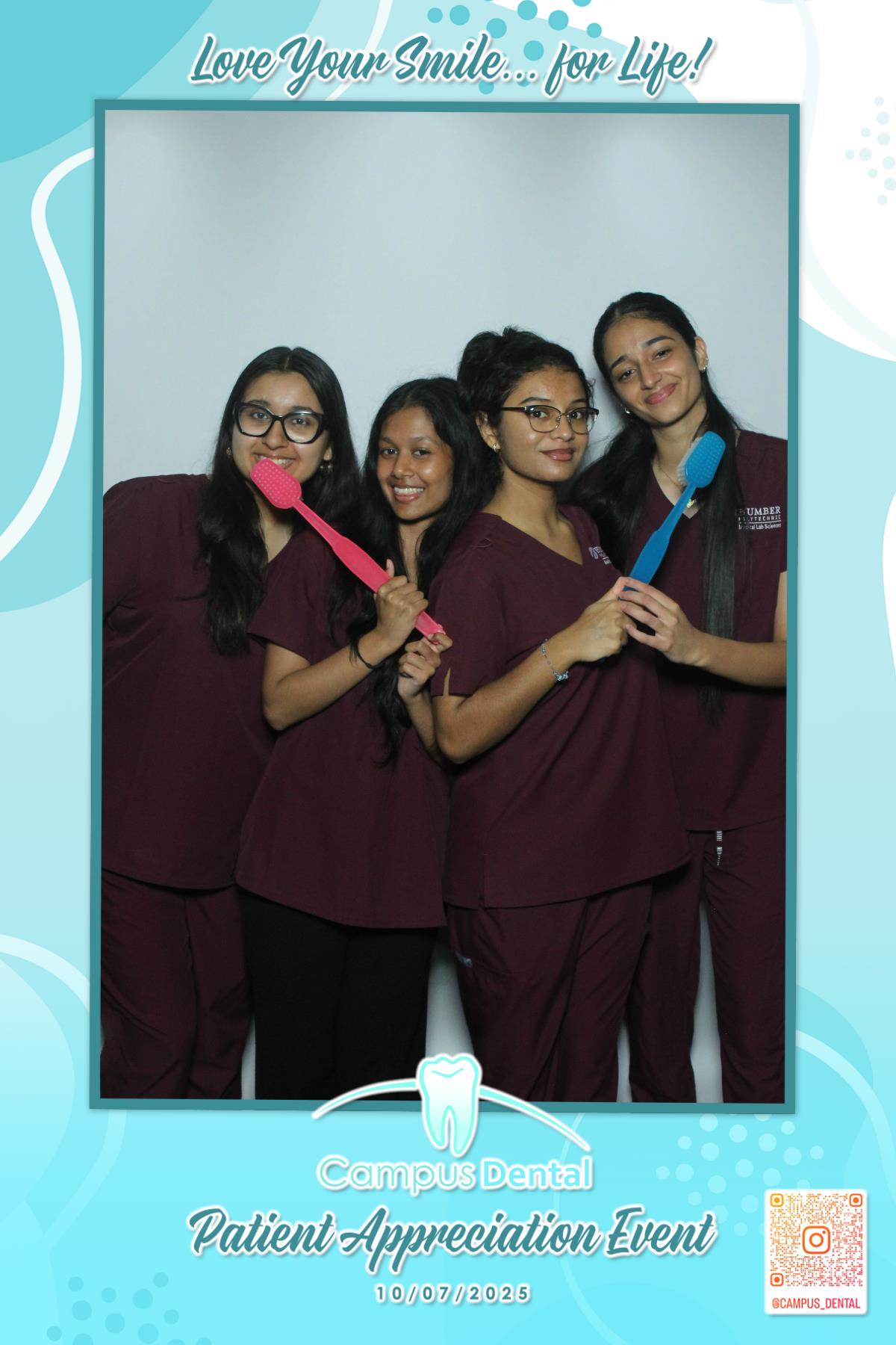 Patient Appreciation Event | View more photos from the event at gallery.myselfiemirror.ca/u/romanmyselfiemirrorca/Patient-Appreciation-Event