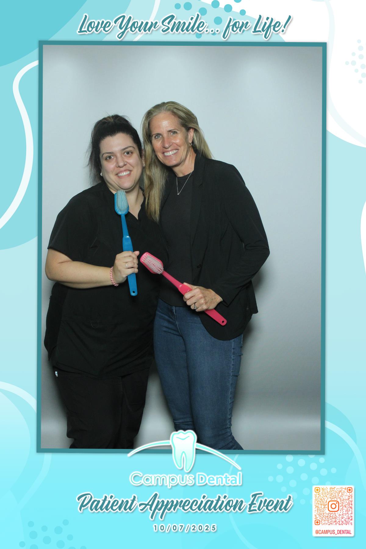 Patient Appreciation Event | View more photos from the event at gallery.myselfiemirror.ca/u/romanmyselfiemirrorca/Patient-Appreciation-Event