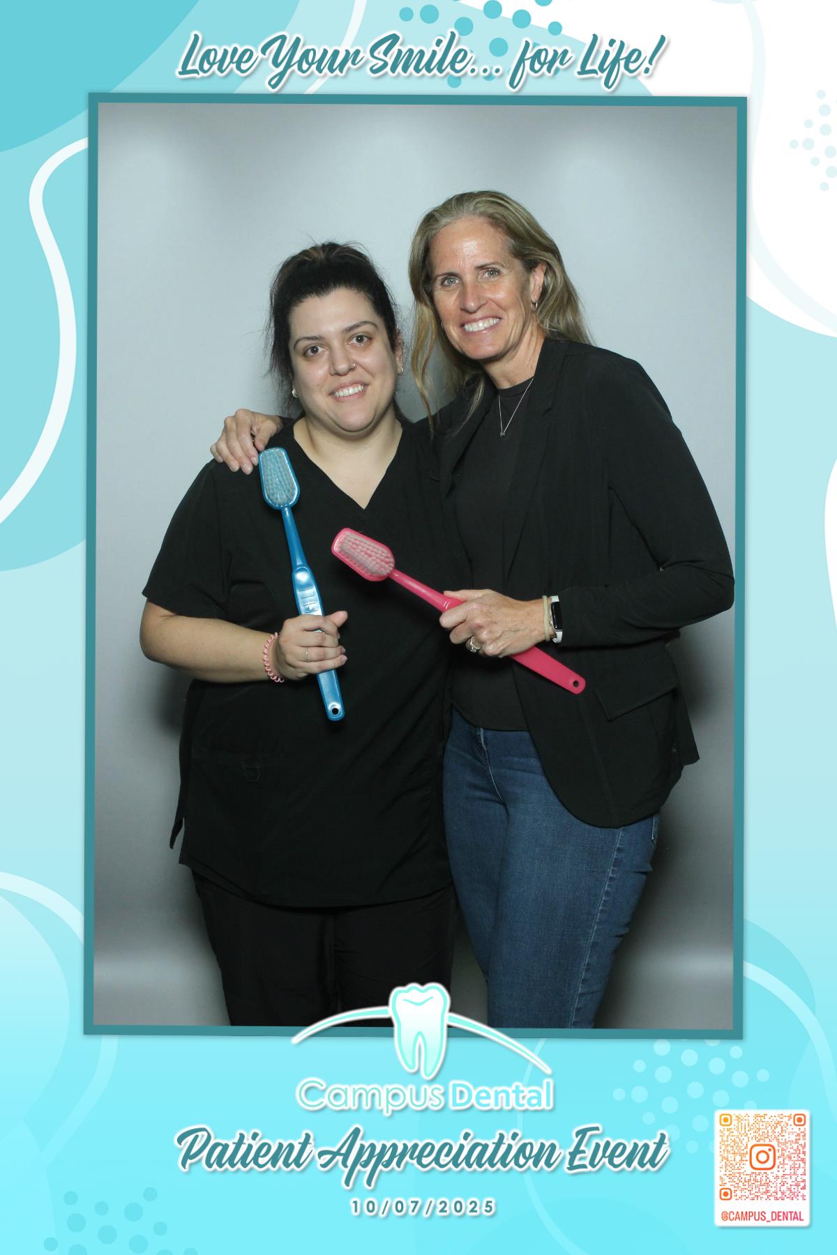 Patient Appreciation Event | View more photos from the event at gallery.myselfiemirror.ca/u/romanmyselfiemirrorca/Patient-Appreciation-Event