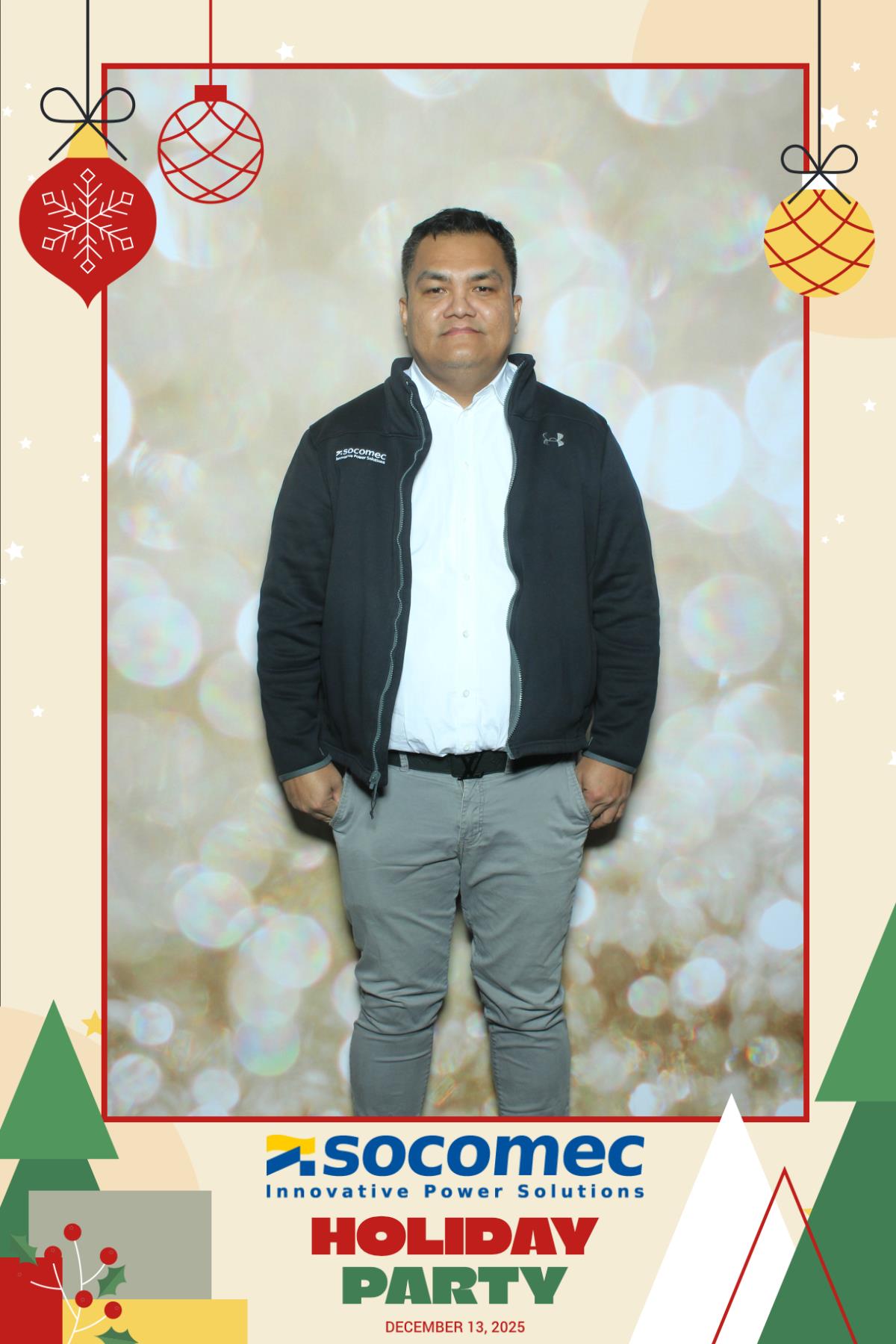 Powersmiths Holiday Party | View more photos from the event at gallery.myselfiemirror.ca/u/romanmyselfiemirrorca/Powersmiths-Holiday-Party-0