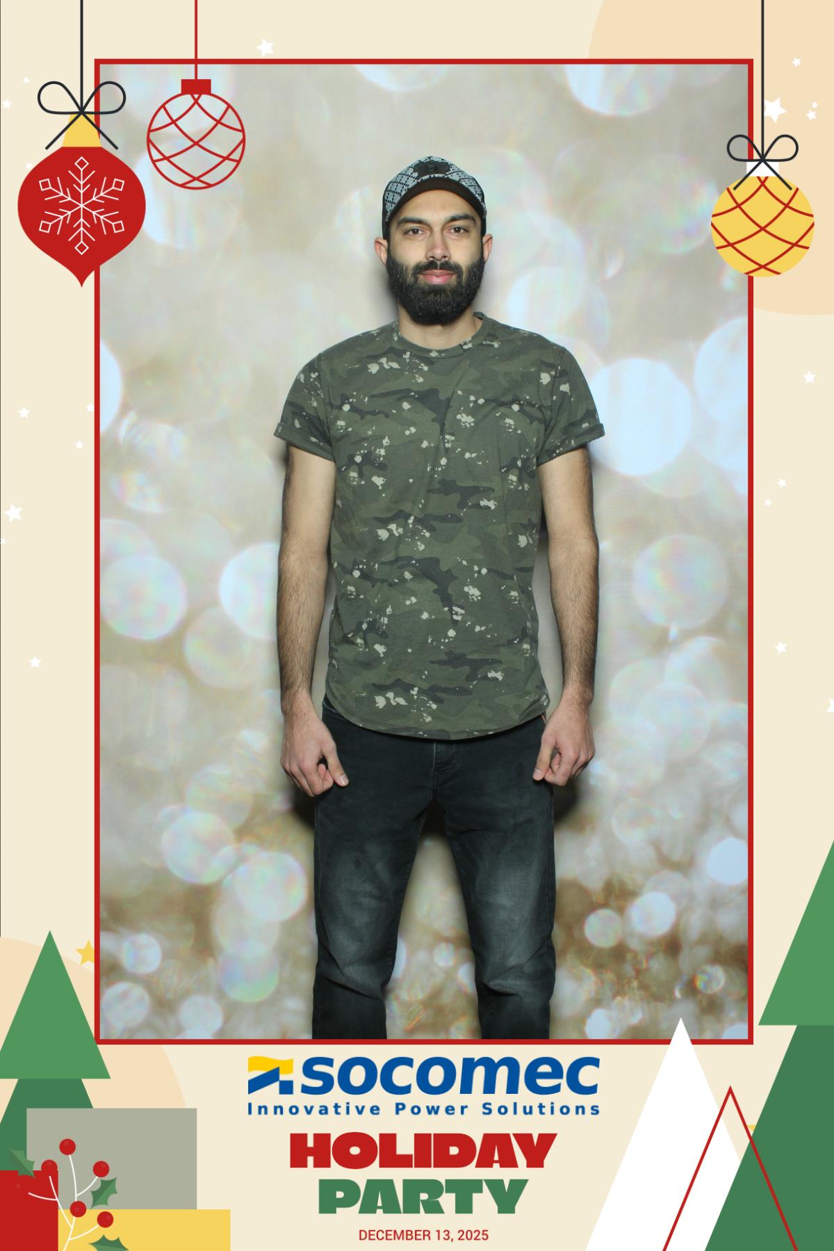 Powersmiths Holiday Party | View more photos from the event at gallery.myselfiemirror.ca/u/romanmyselfiemirrorca/Powersmiths-Holiday-Party-0