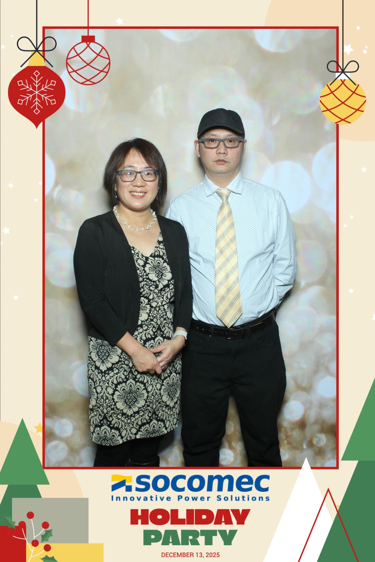 Powersmiths Holiday Party | View more photos from the event at gallery.myselfiemirror.ca/u/romanmyselfiemirrorca/Powersmiths-Holiday-Party-0